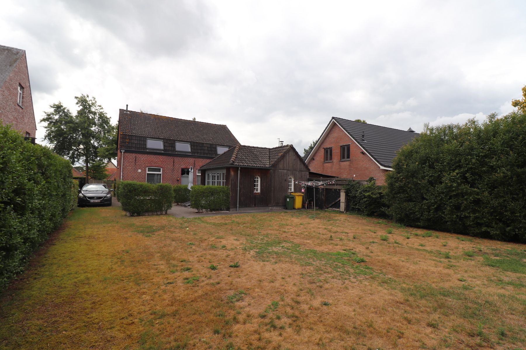 Charmante gezinswoning met 4 slaapkamers. foto 24