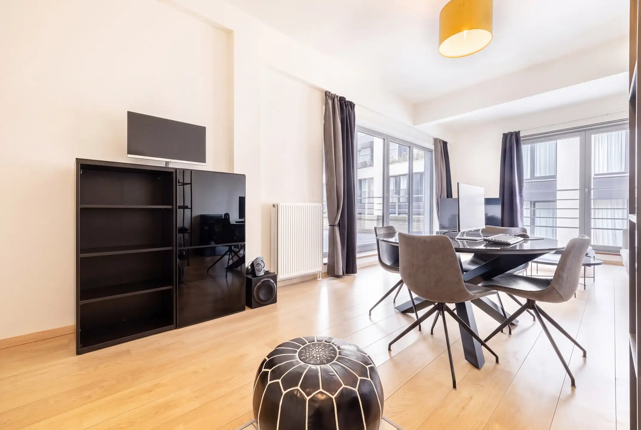 Vlakbij Nieuwestraat - 1 slpk app + terras van 25m² + kelder foto 5
