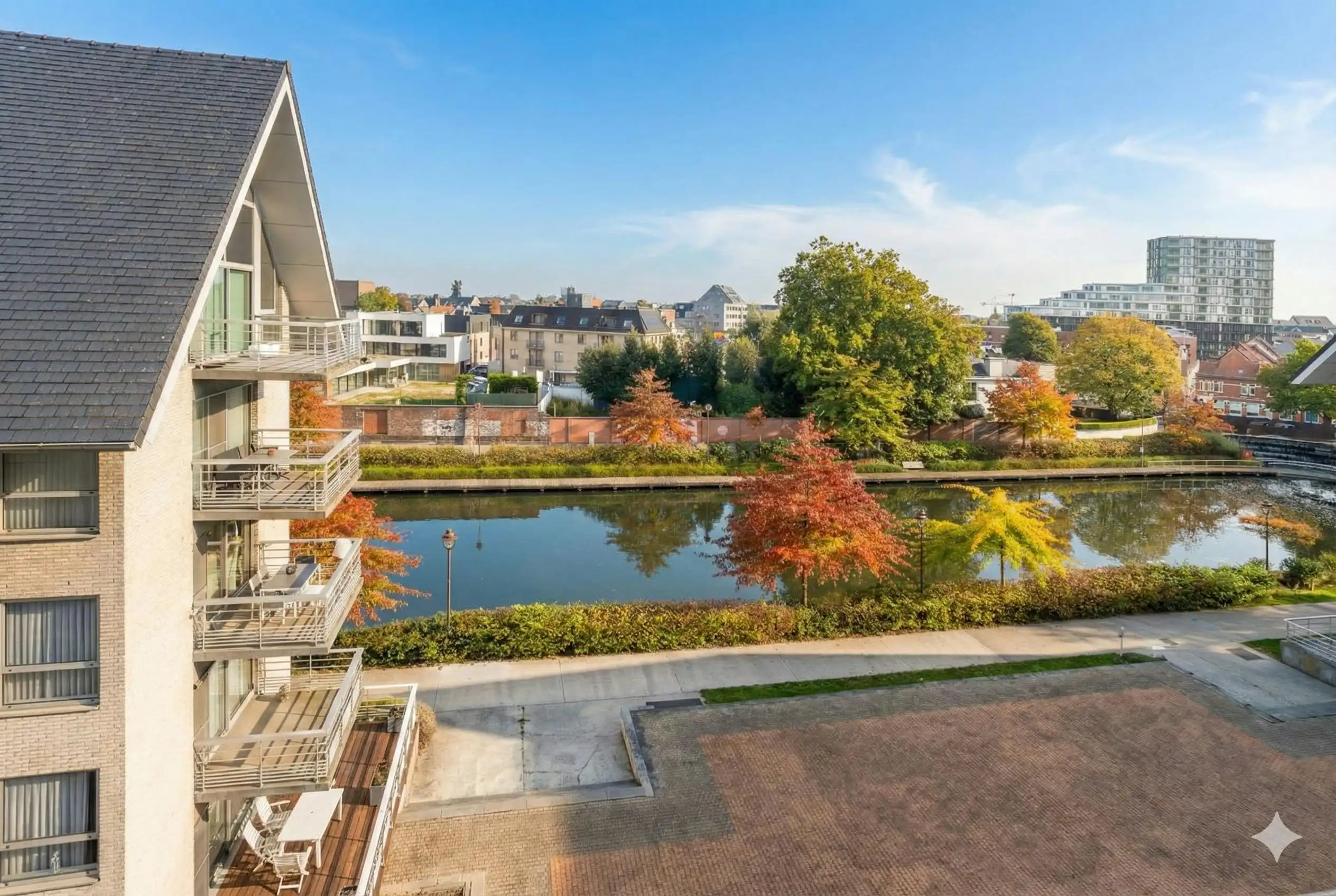 Stijlvol duplex appartement te koop aan de Kleine Bassin foto 16