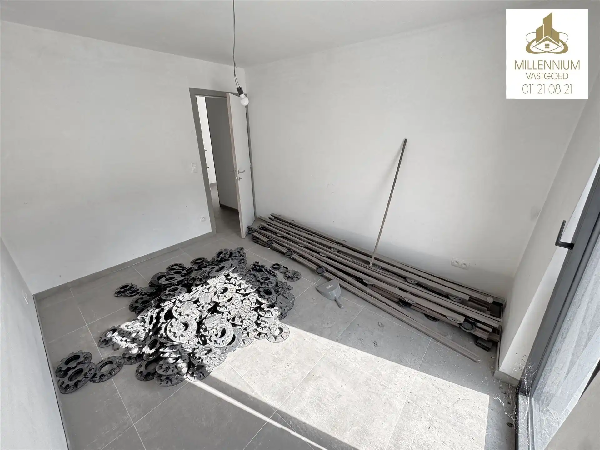 Moderne 1-Slpk BEN-appartement in Genk foto 14