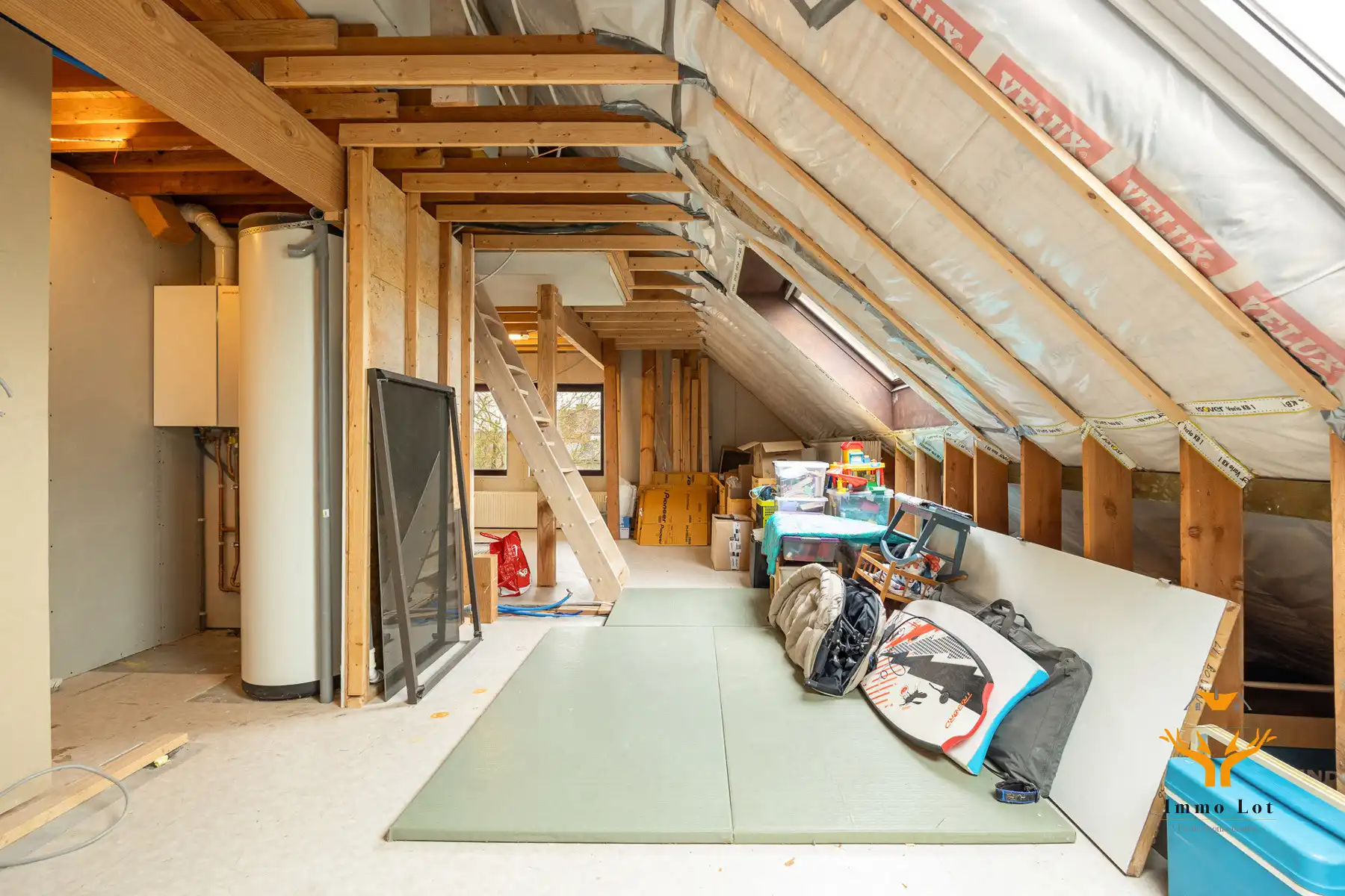Instapklare gezinswoning met 7 slpk en tal van mogelijkheden foto 21