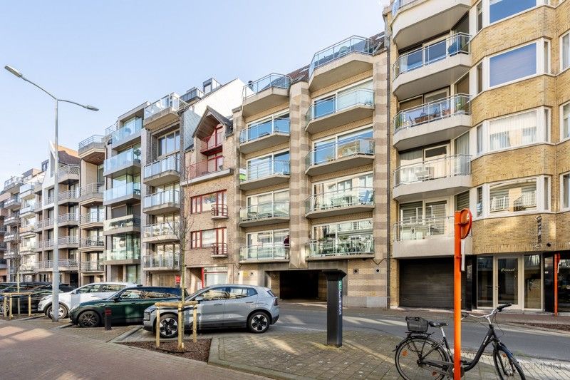 Ruim appartement met zonneterras op de Paul Parmentierlaan nabij het commerciële centrum foto 2