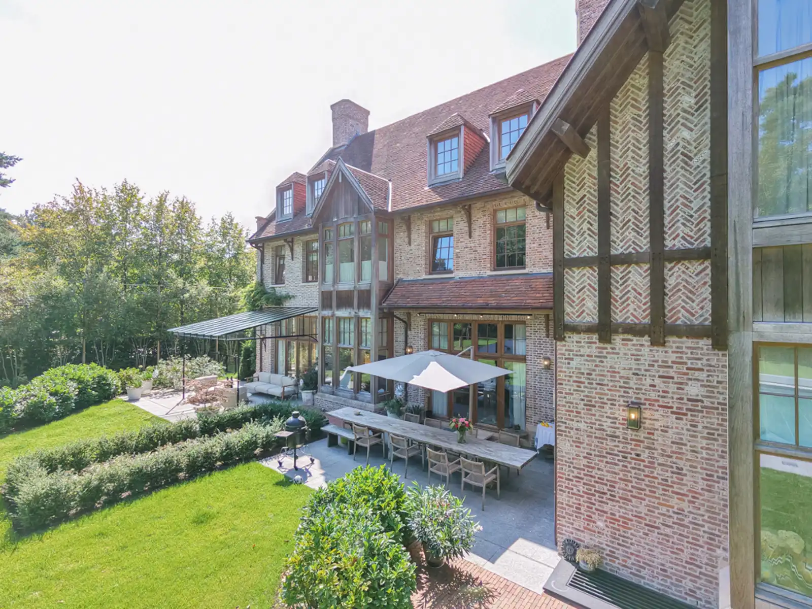 HYPERDELUXE ENGLISH COURTHOUSE VILLA OP ABSOLUTE TOPLOCATIE foto 24