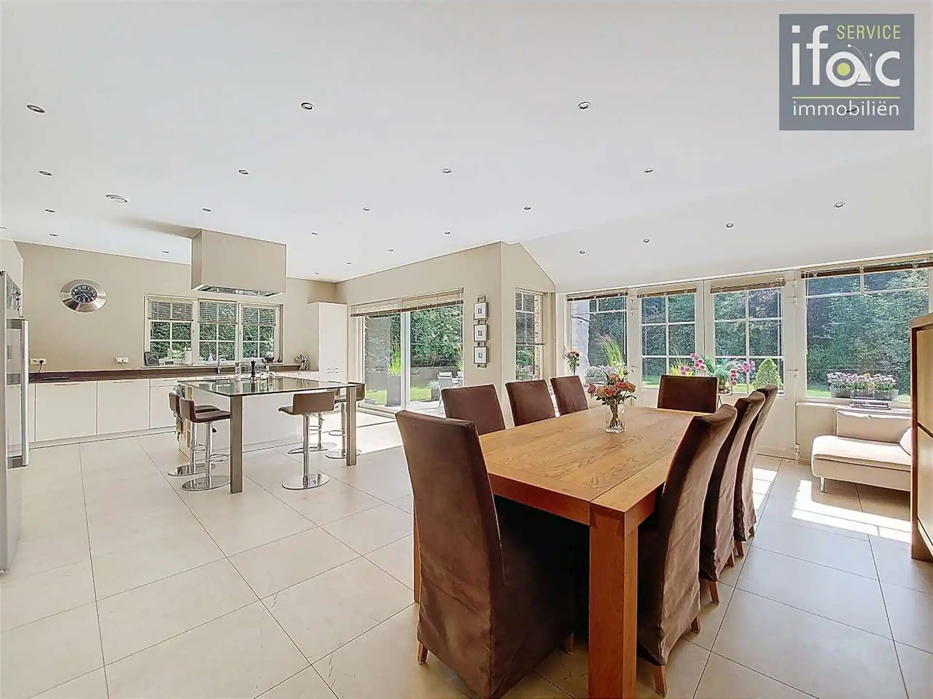 Exclusieve luxevilla op 14,47are TOP-afwerking! foto 11