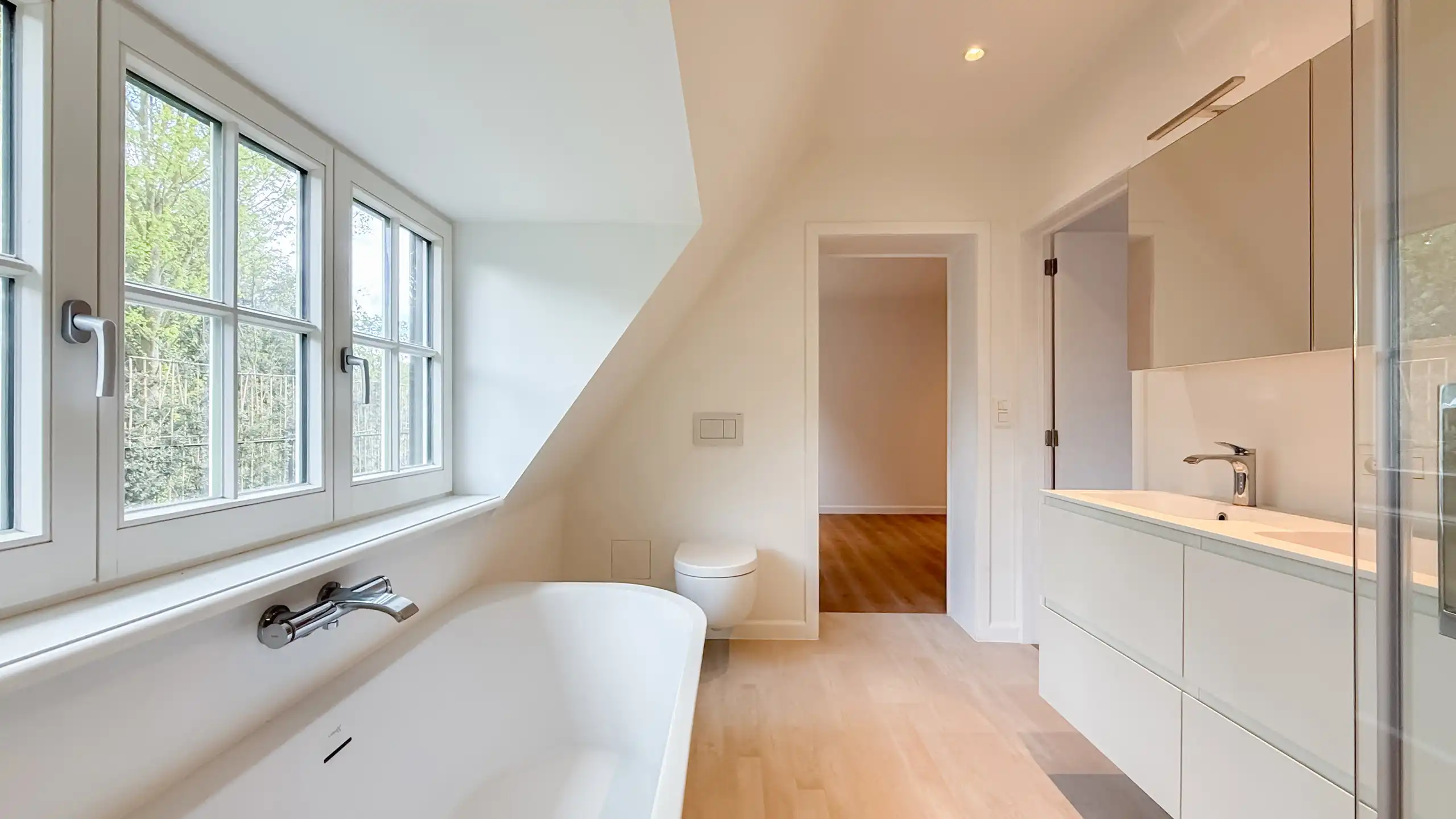 Stijlvolle halfopen villa met zonnige tuin in het Zoute foto 16