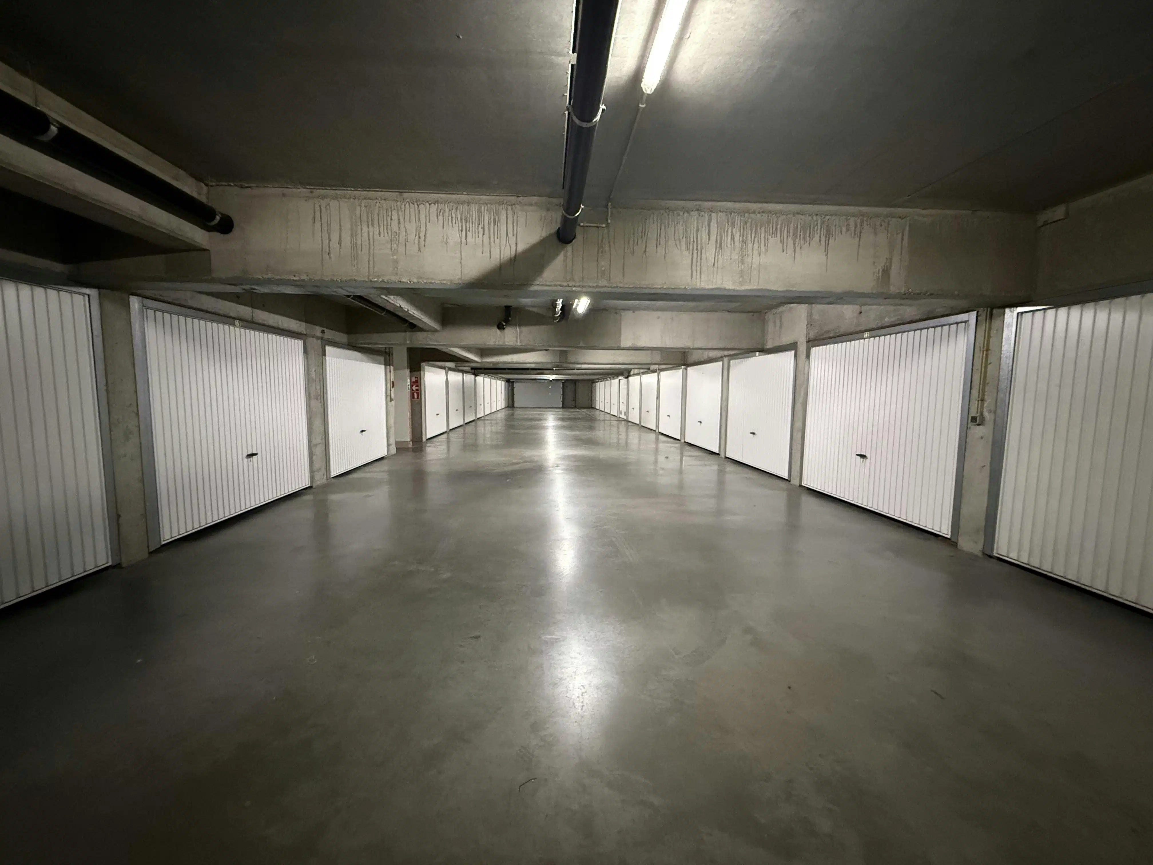 Garagebox te koop te Bredene foto 3