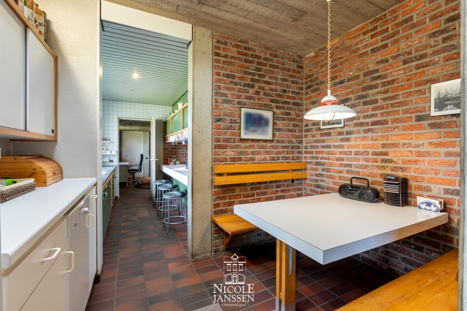 Unieke eigendom met landhuis en authentieke molen op een royaal perceel foto 9