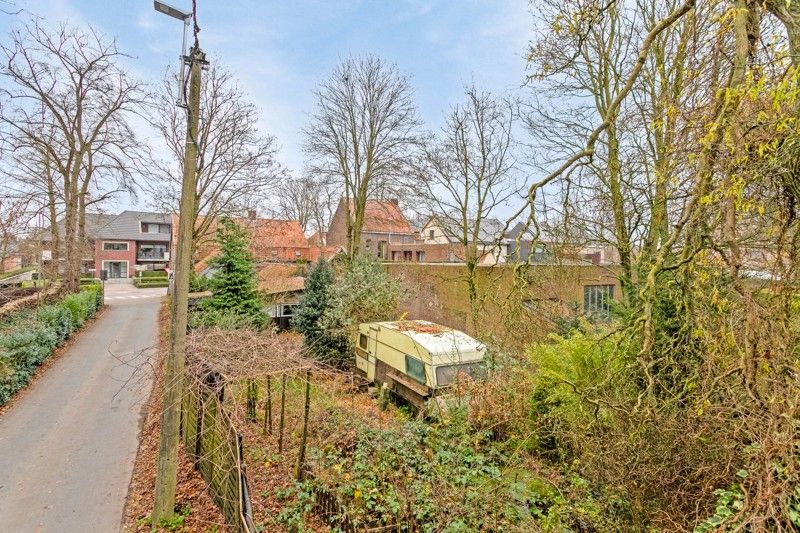 2 grondig te renoveren/te slopen woningen te koop in centrum Vichte vlakbij kasteel Beukenhof! foto 5