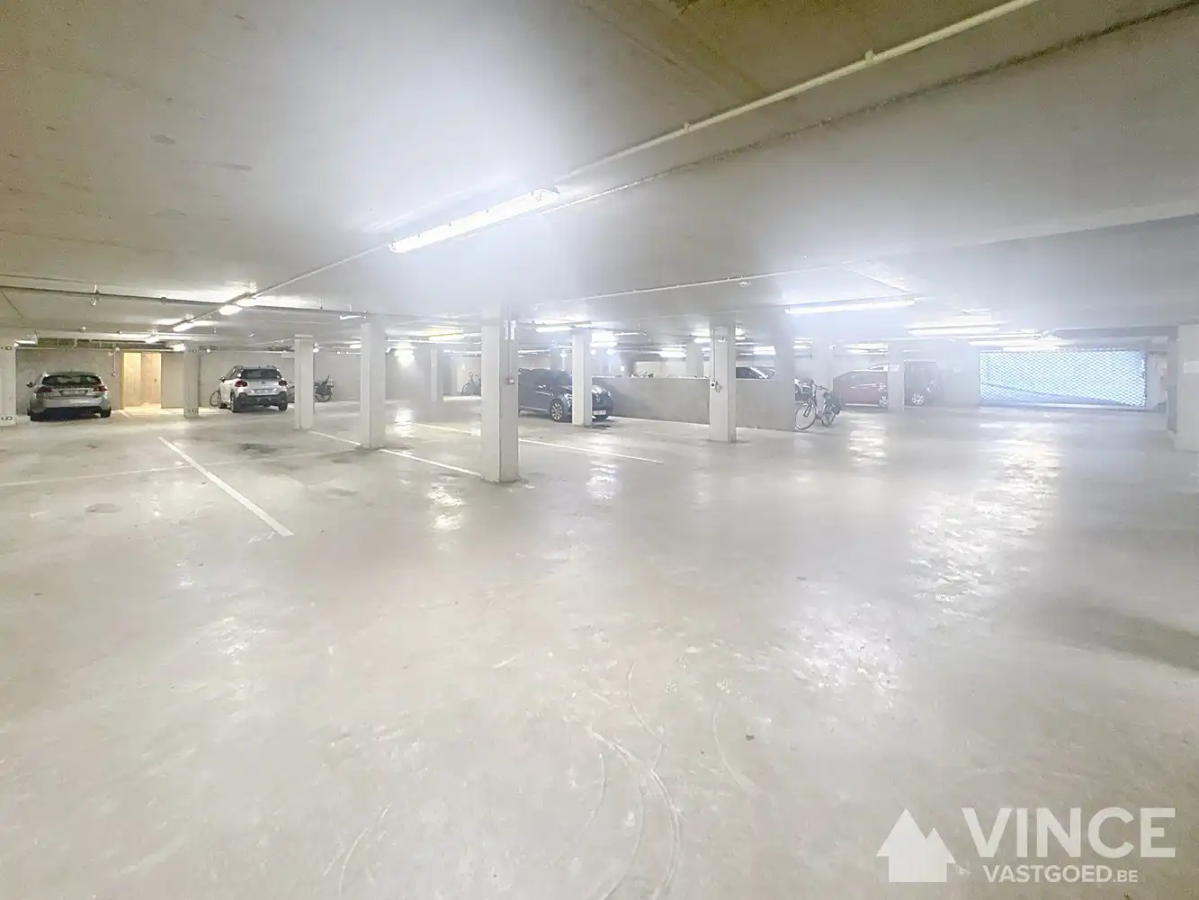 Modern appartement te huur met mooi uitzicht en veel lichtinval foto 20