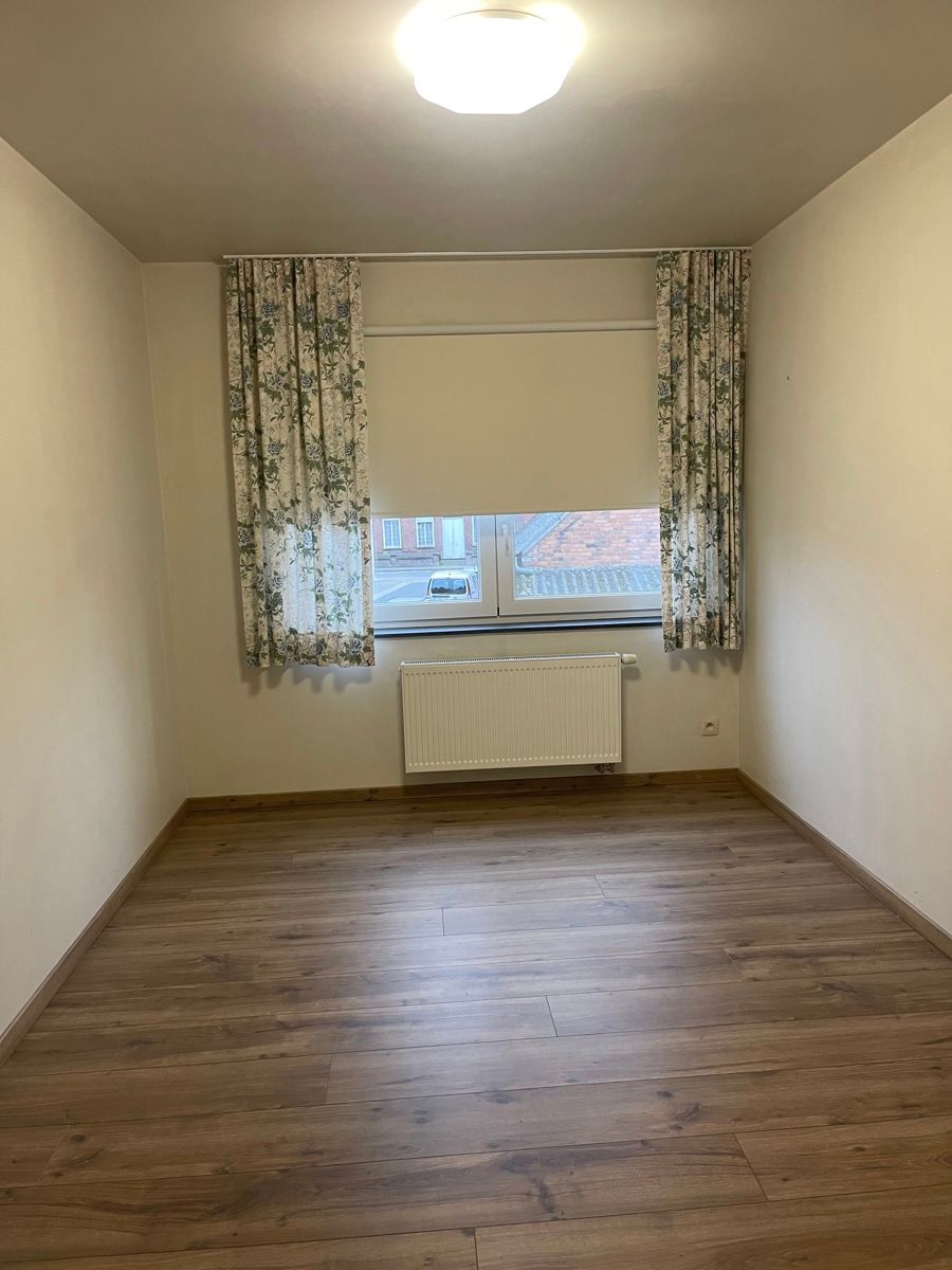 Moderne halfopen bebouwing met 3 slpks en tuin in Moerzeke foto 13