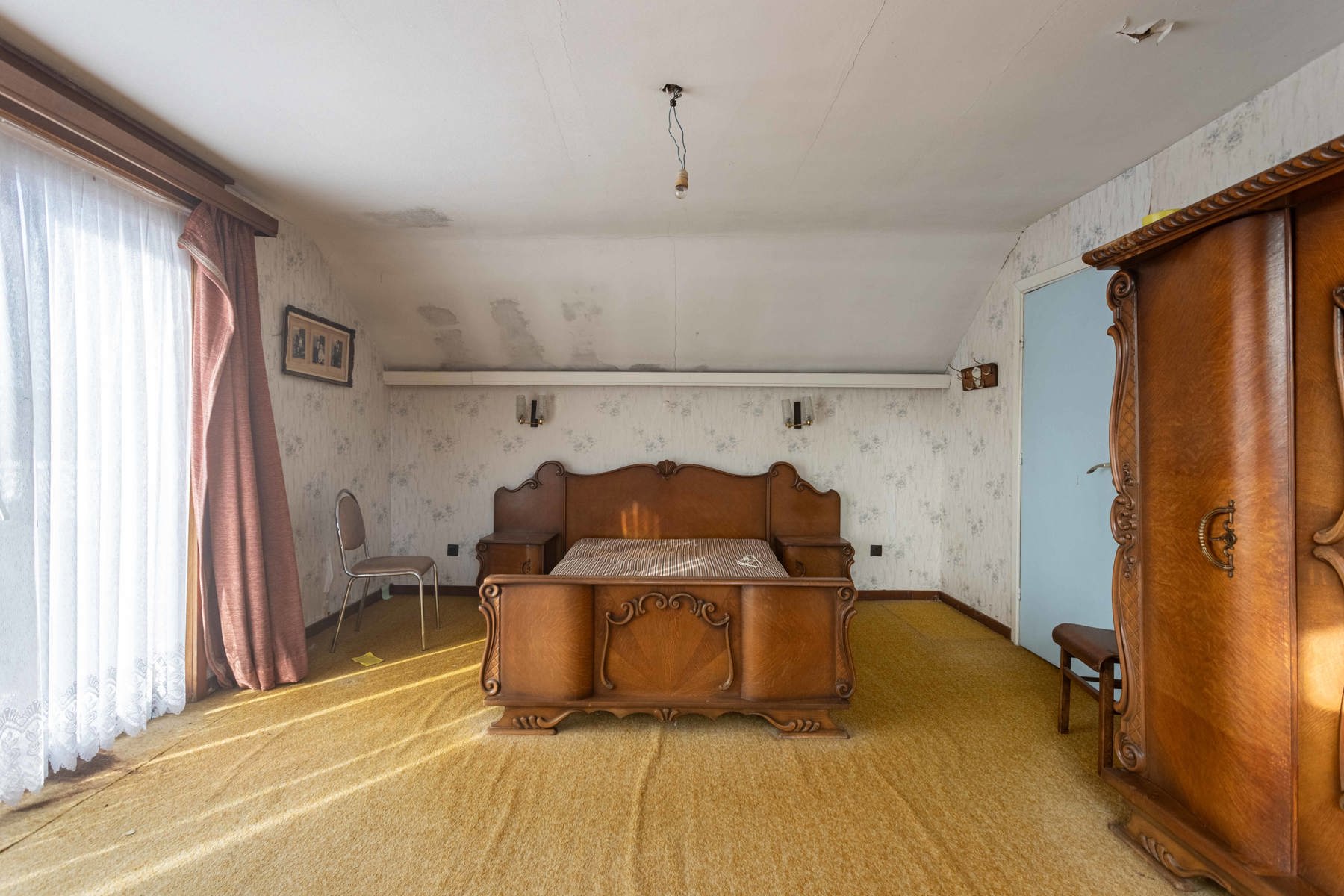 Rustig gelegen open bebouwing met privatieve oprit  foto 10