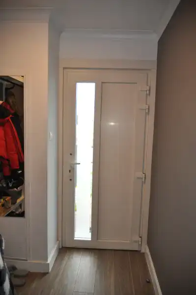 Mooi afgewerkte hoekwoning met 4 slaapkamers en uitgerust met zonnepanelen. foto 19