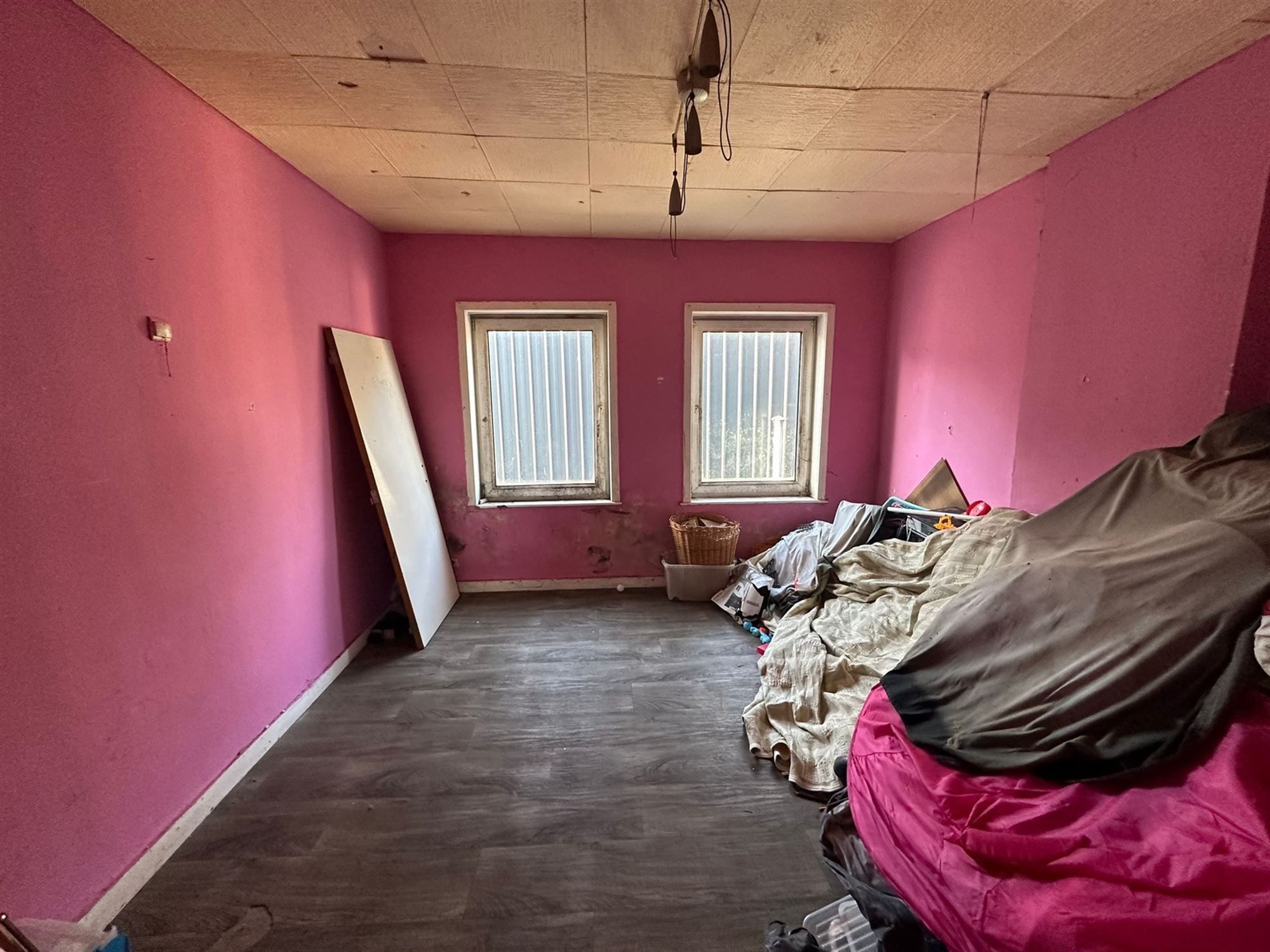 Te renoveren woning met twee slaapkamers te Aalst foto 8