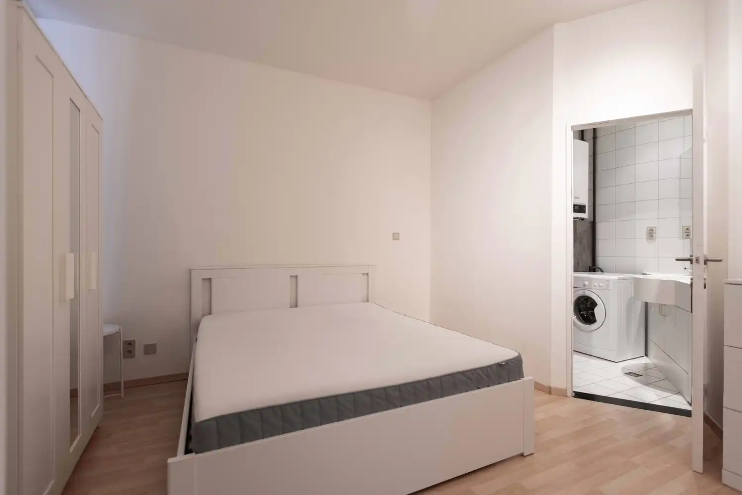 Rustig bemeubeld 1 slaapkamer appartement in het hart van Antwerpen. foto 13