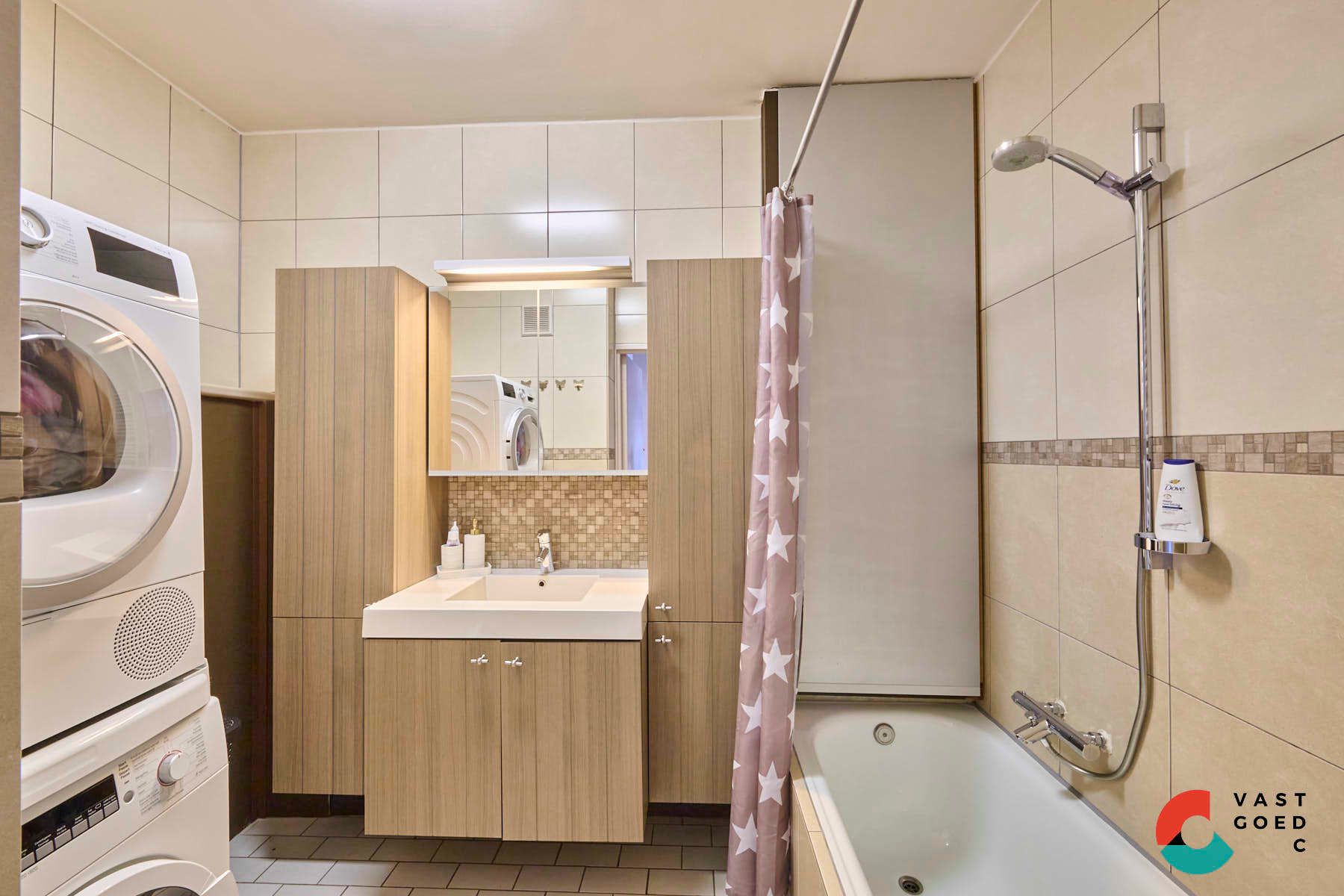 Appartement te koop foto 9