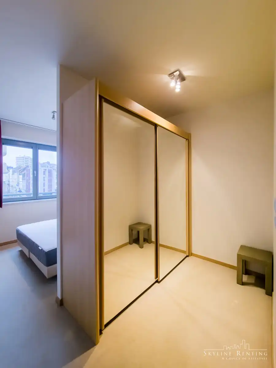 Prachtig gemeubeld appartement met 2 KAMERS + 2 badkamers foto 12