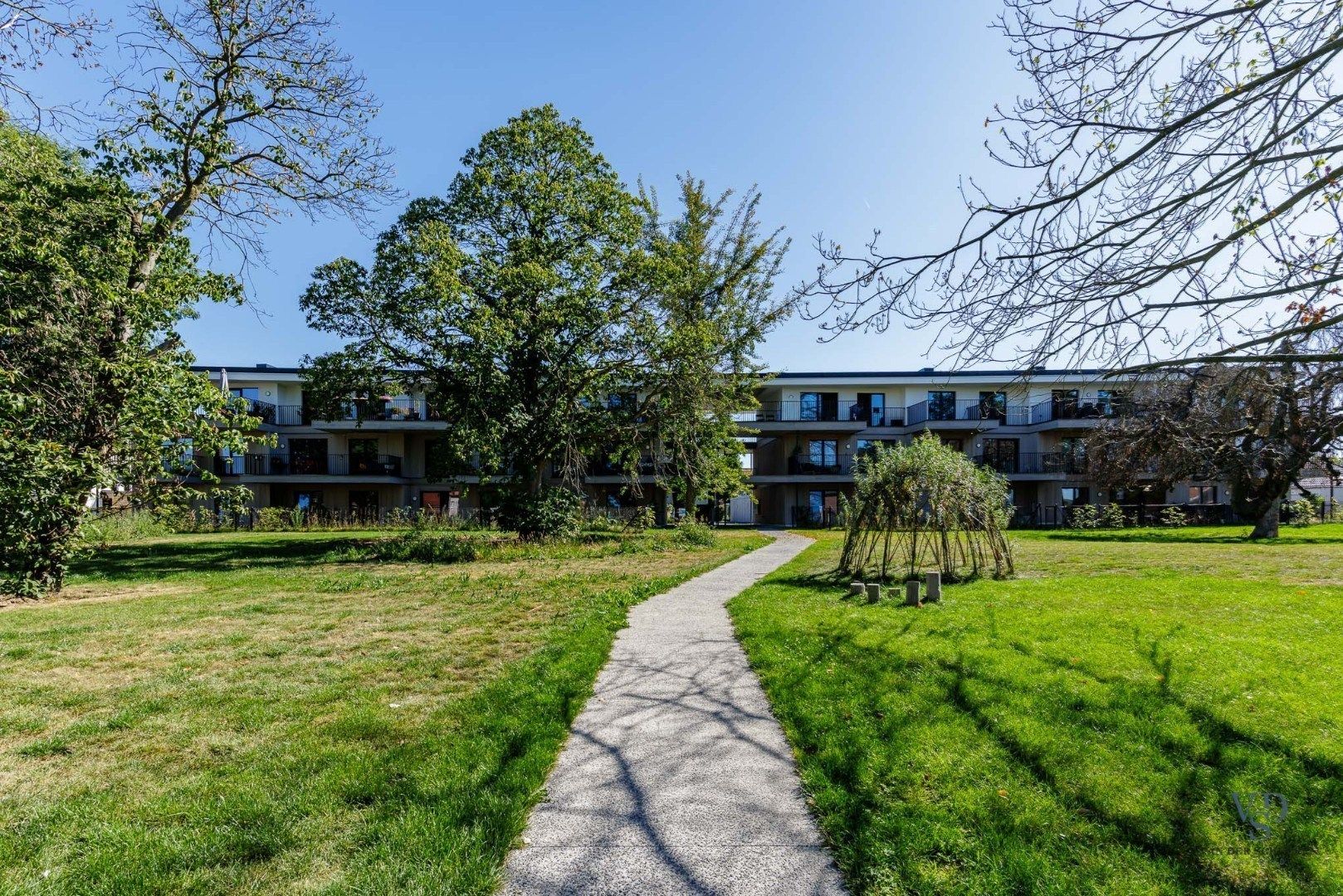 Gelijkvloers 2-slpk appartement foto 13