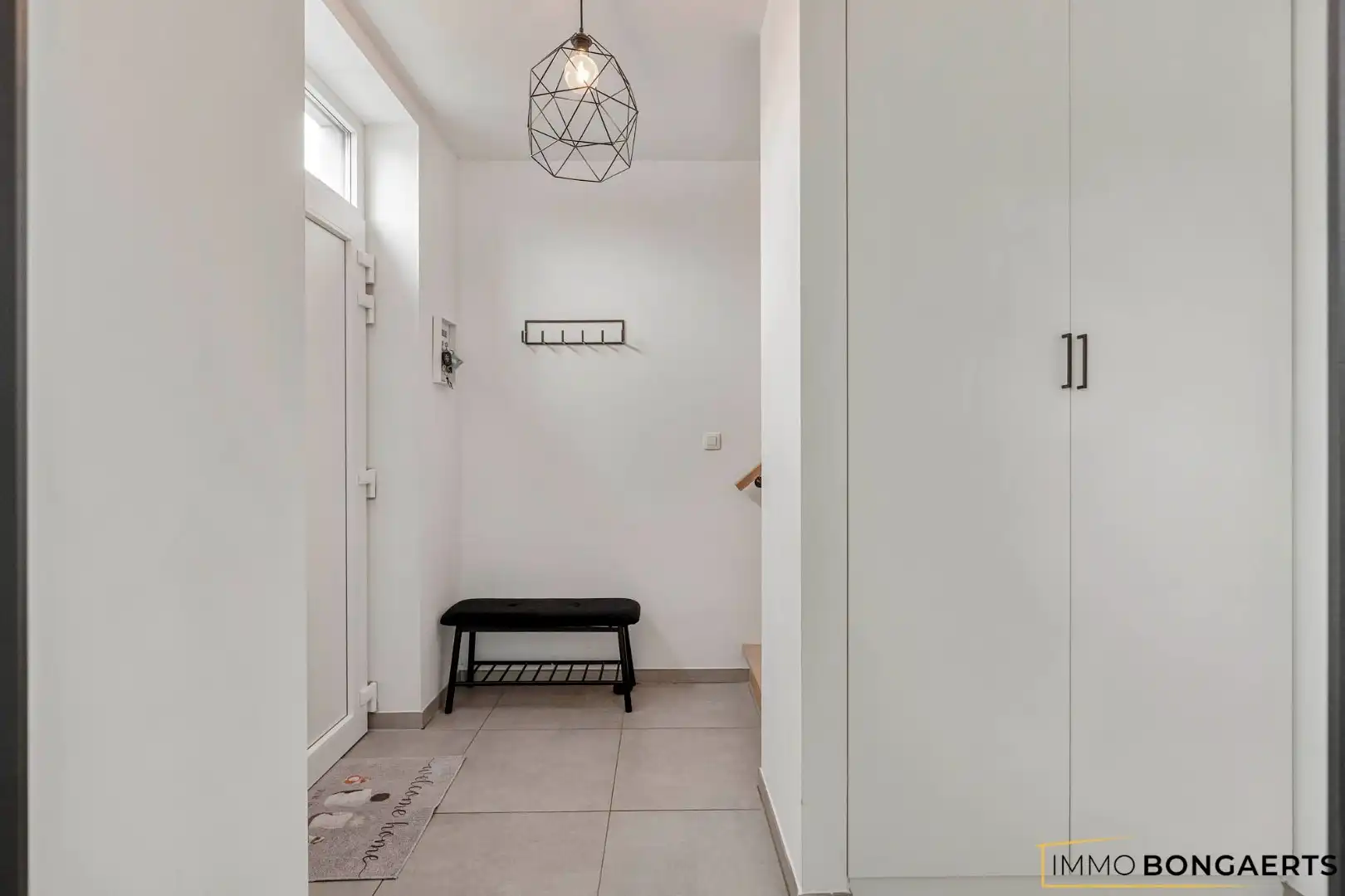 Recente gezinswoning met 3 slaapkamers  foto 4