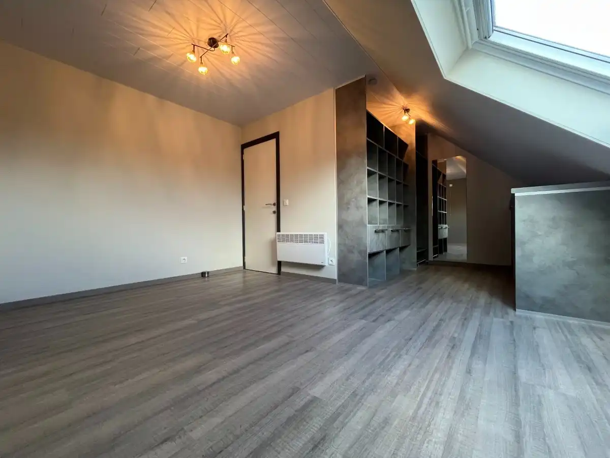 Moorslede - Ruime halfopen bebouwing in het centrum foto 10