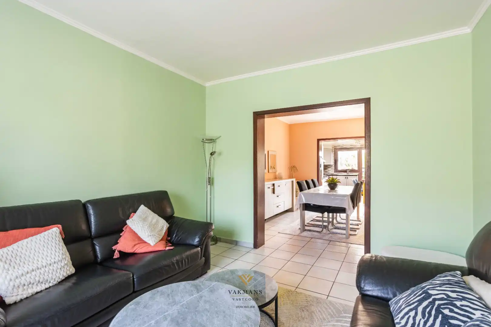 Charmante instapklare  woning met 4 slaapkamers foto 6