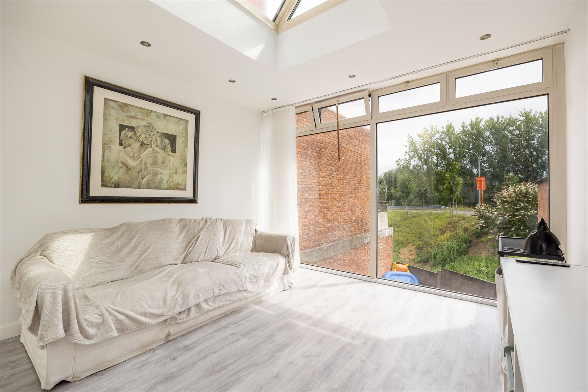 Instapklare woning met tuin en terras  foto 3