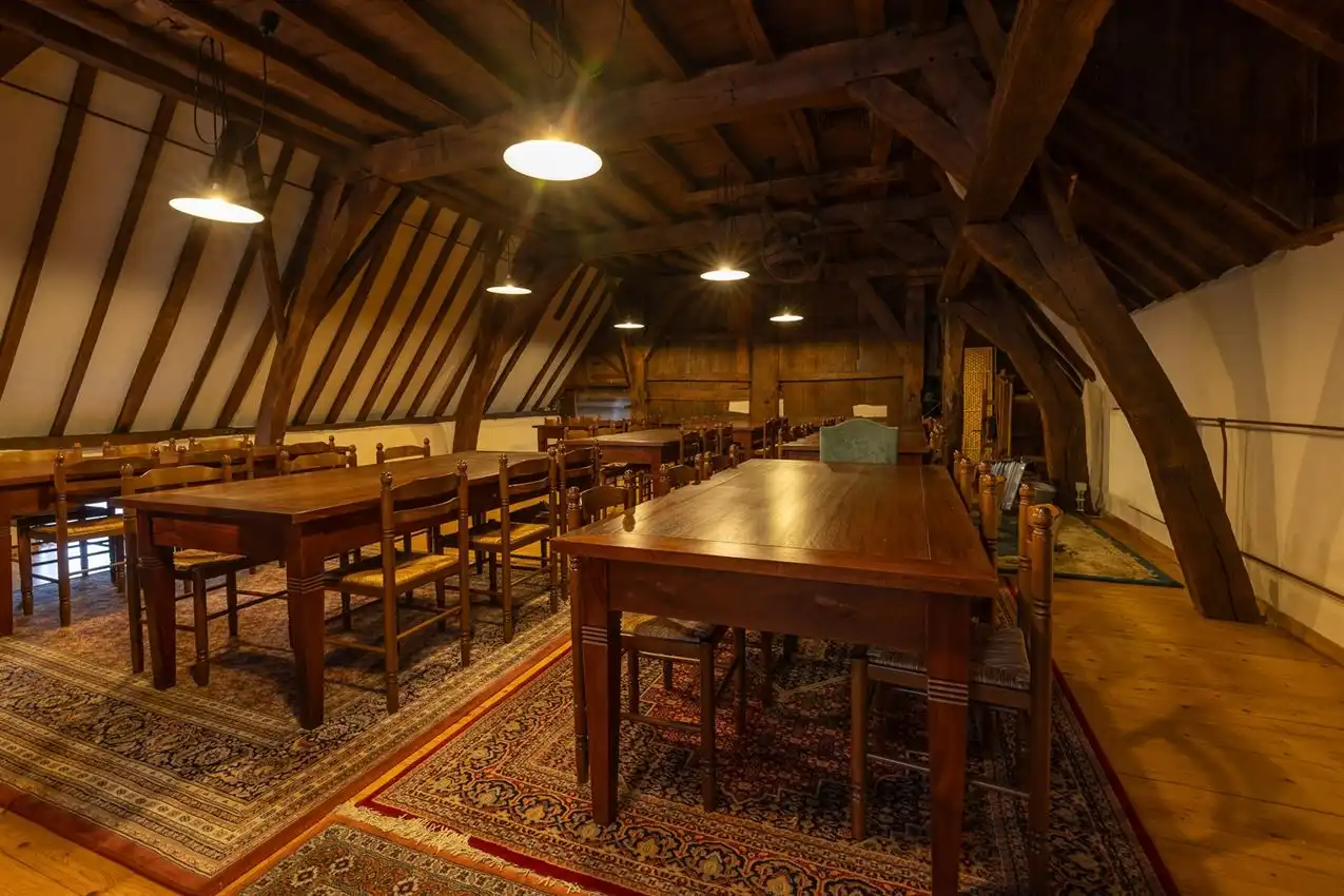 Uniek gebouw met historische waarde en karakter foto 13