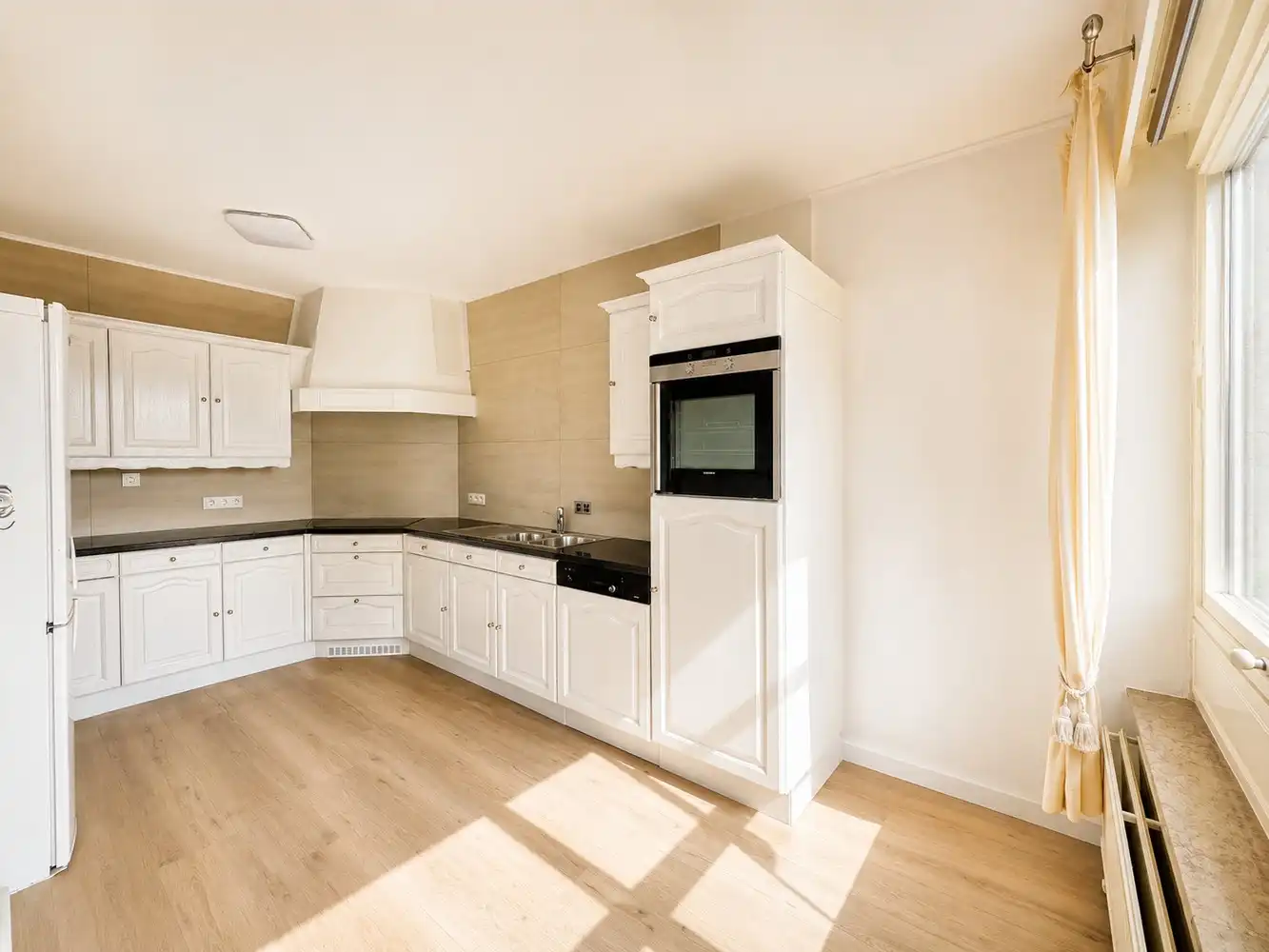 RUIM LICHTRIJK APPARTEMENT foto 3