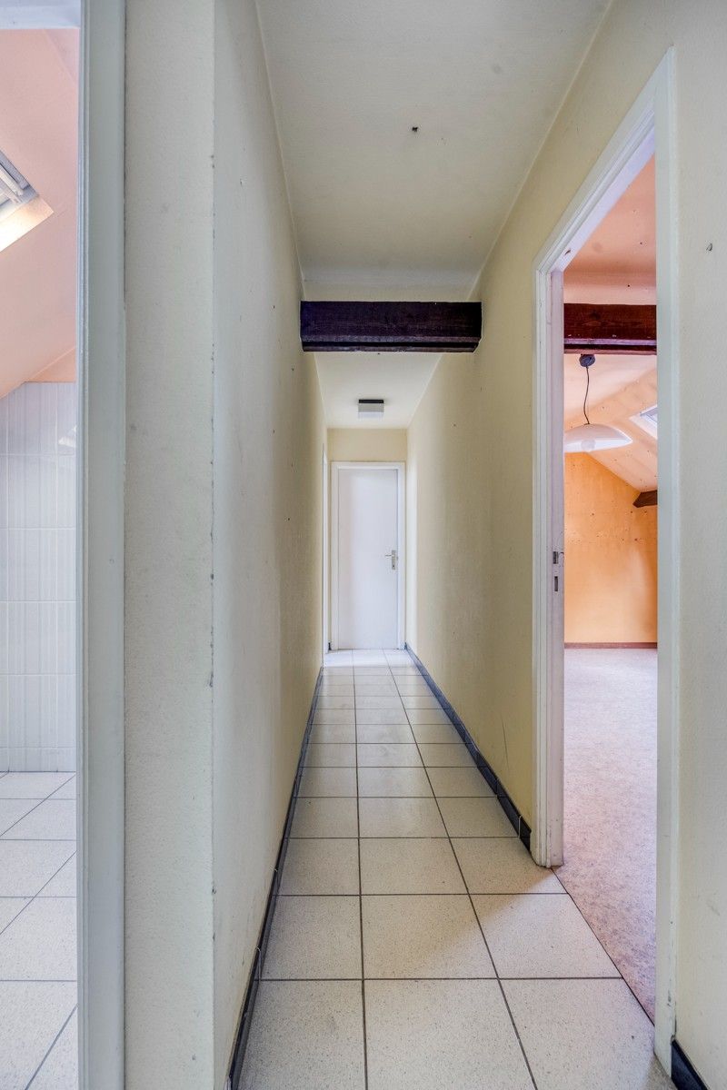 Ruime bungalow op groot perceel foto 27