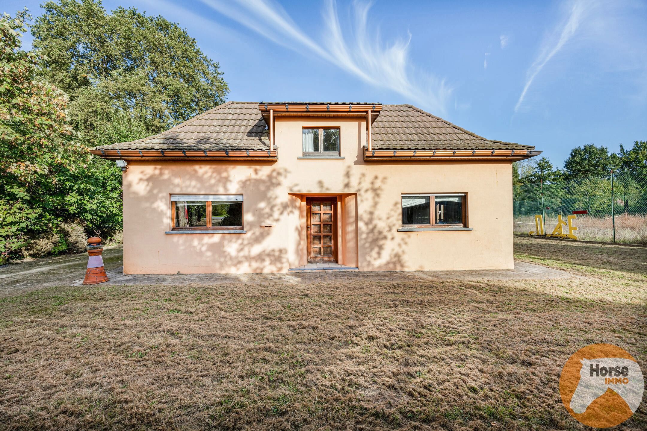 VELTEM-BEISEM - Woning met weilanden en eigen bos op 3ha32 foto 2