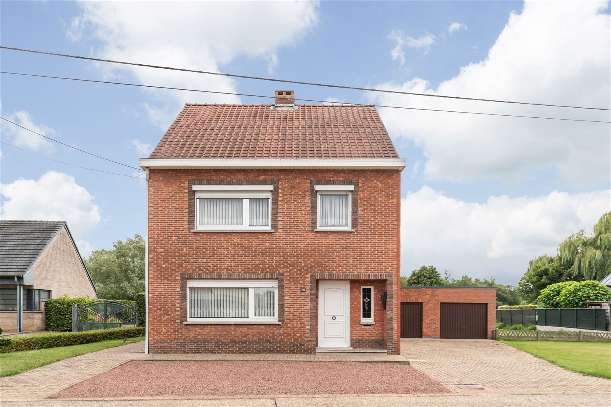 OP TE FRISSEN WONING ZEER RUSTIG GELEGEN OP EEN RUIM ZUIDELIJK GEORIËNTEERD PERCEEL TE LEOPOLDSBURG foto 28