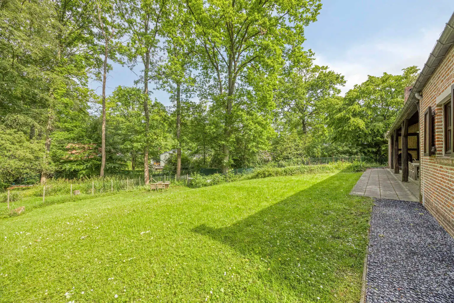 Prachtige en kwalitatieve woning op toplocatie in Linden foto 26