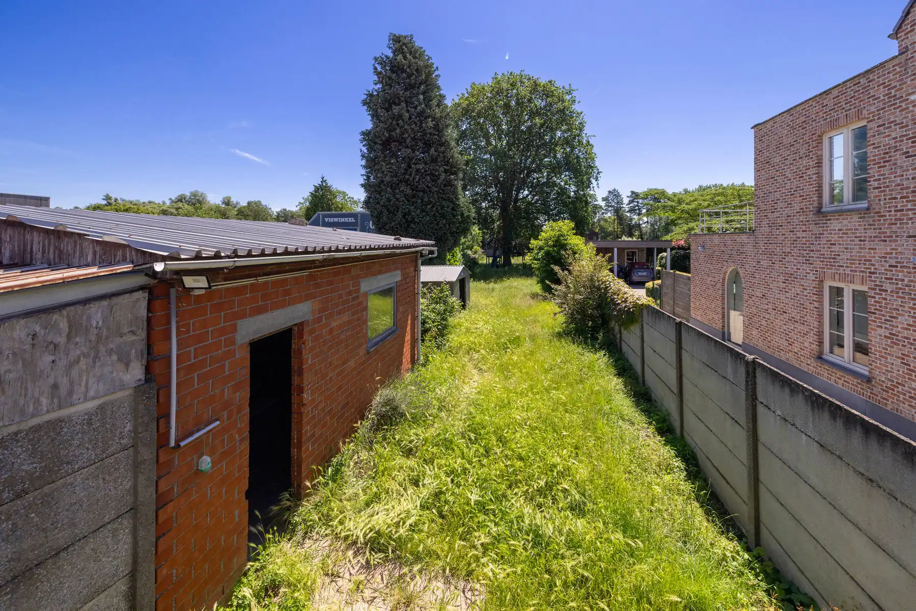 Deels gerenoveerde HOB op een grond van meer 689m² foto 20