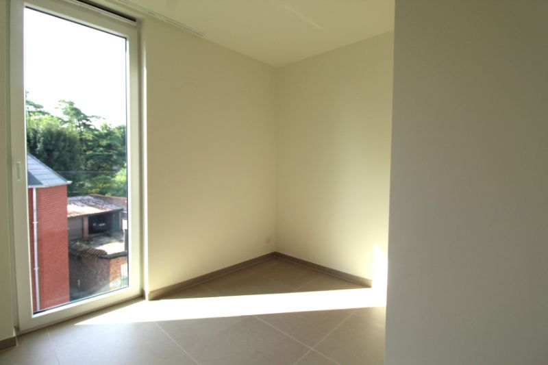 Modern en lichtrijk appartement in Tielt foto 8
