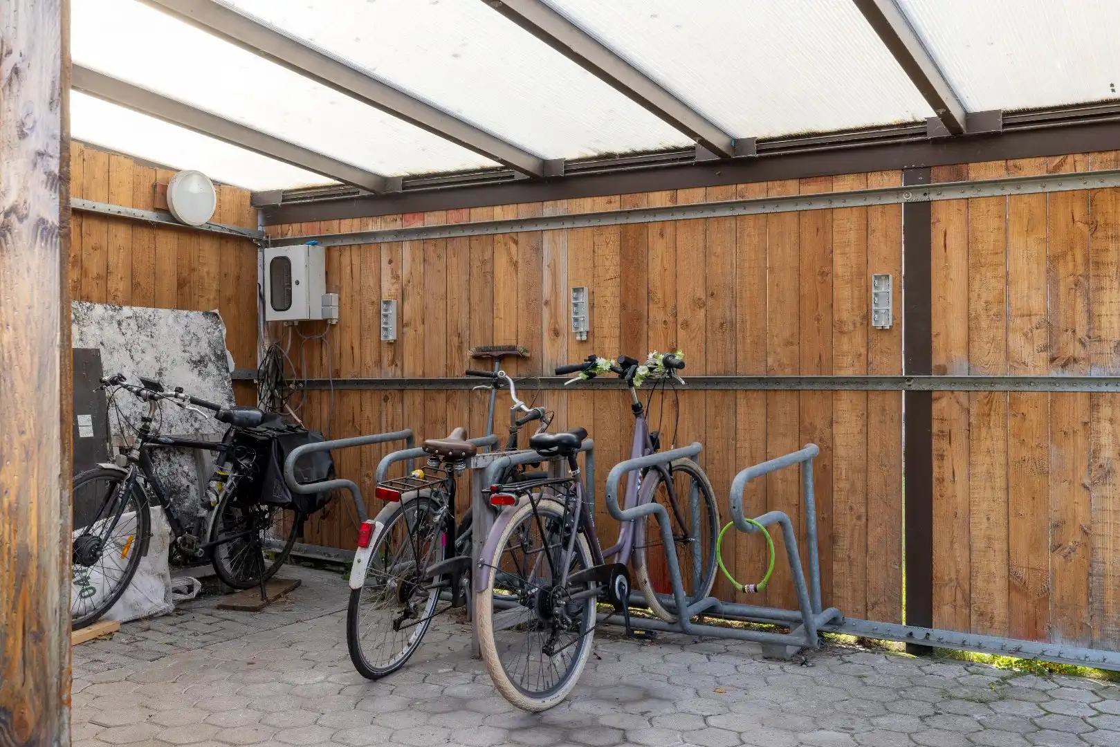 Super gezellig duplex app met 1 slk, klein terrasje en autostaanplaats  foto 15