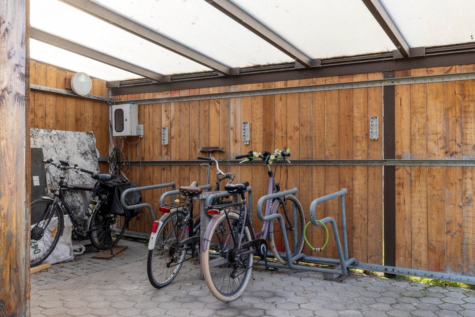 Super gezellig duplex app met 1 slk, klein terrasje en autostaanplaats  foto 15