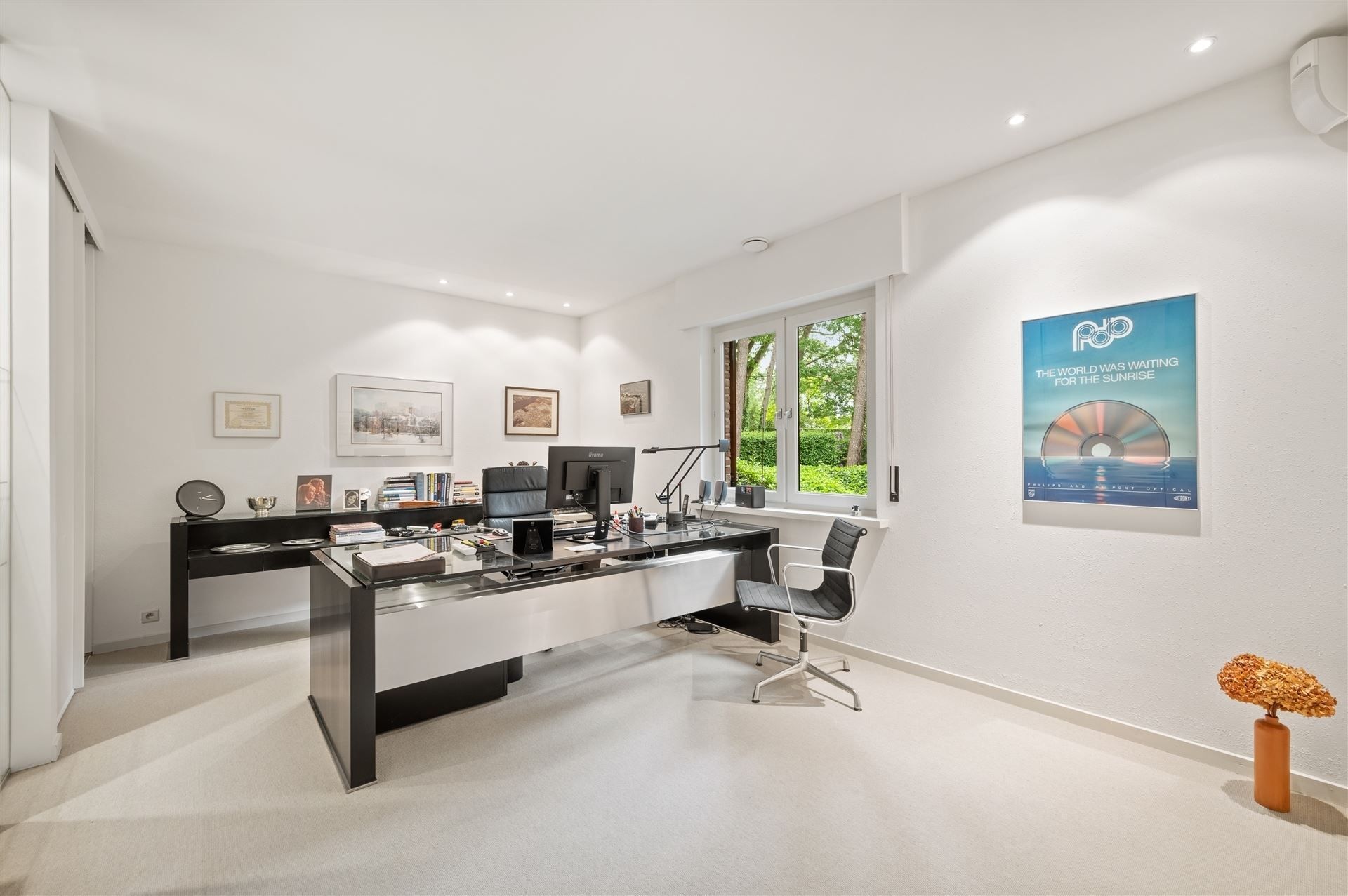 Prachtige villa met een mooie en zeer goed onderhouden tuin foto 35