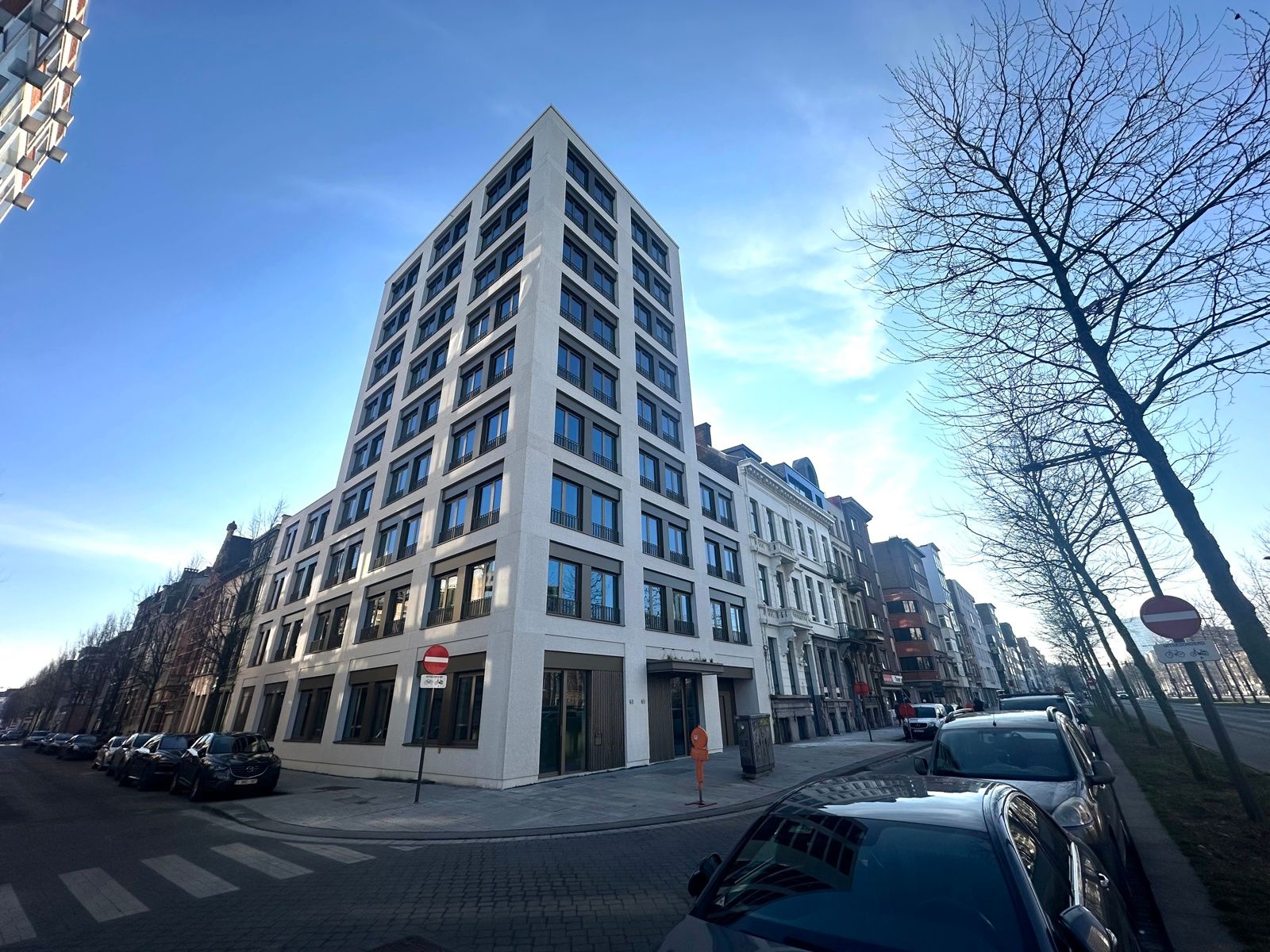 Instapklare commerciële ruimte  foto {{pictureIndex}}