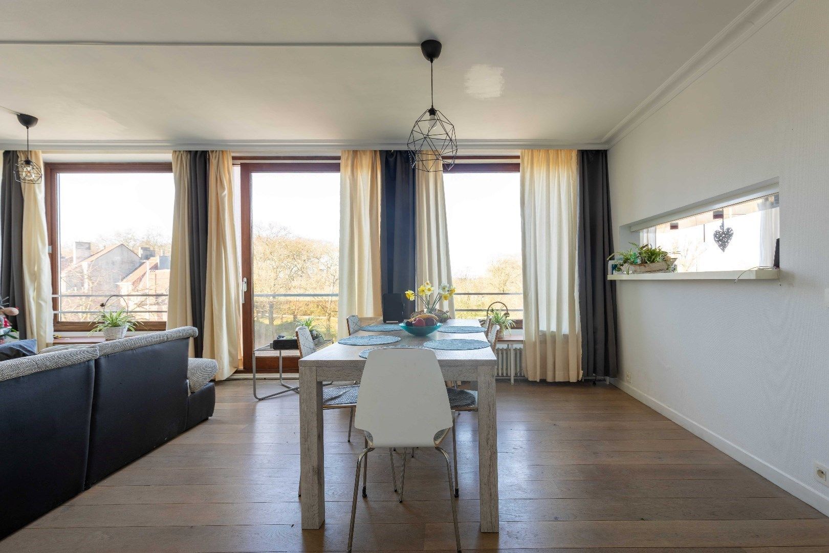 Uniek!! Zeer aangename 3slpk modernistische Penthouse met groot dakterras foto {{pictureIndex}}