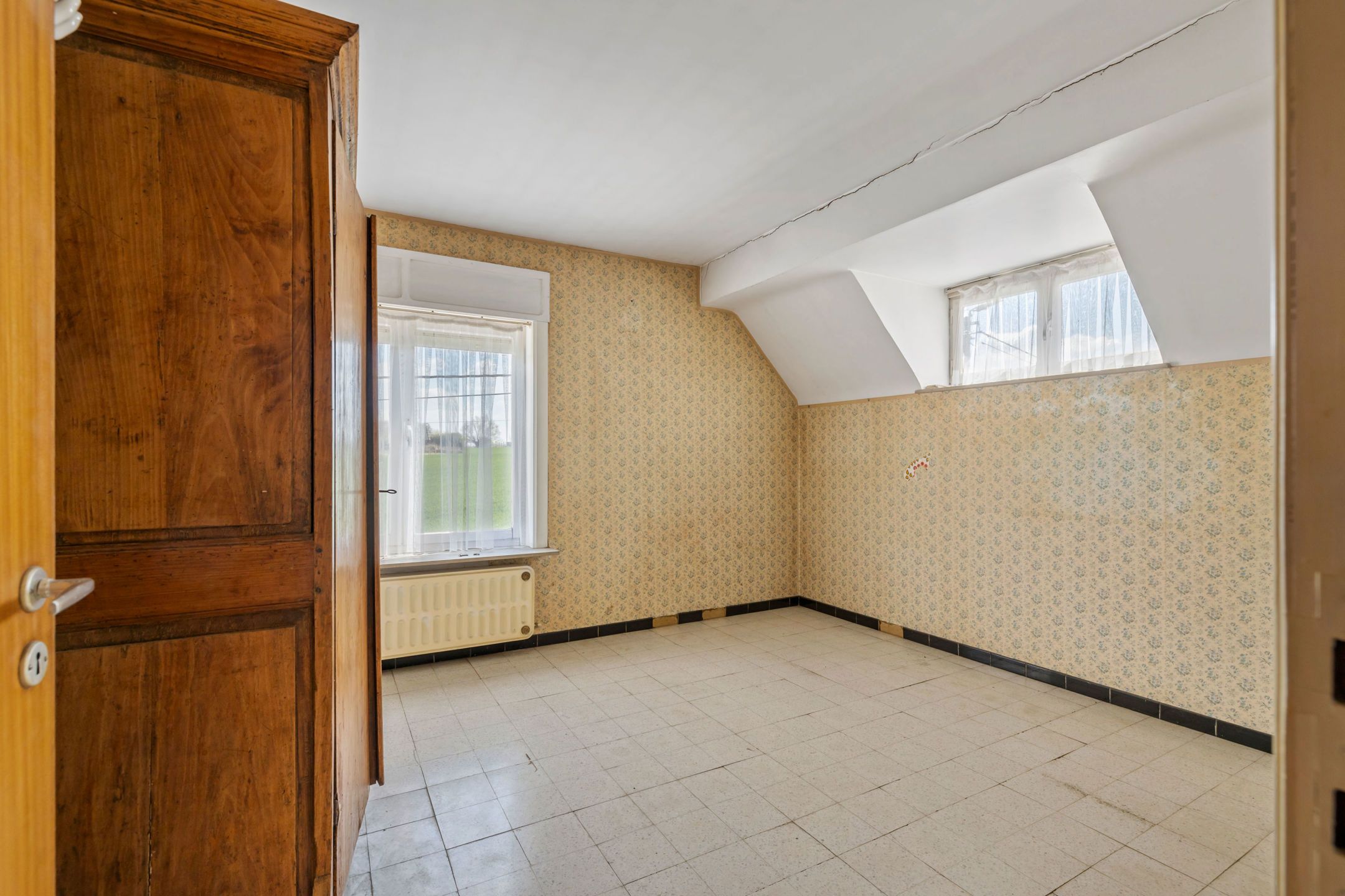 Hoeve met bijgebouwen op  +-75 a foto 20