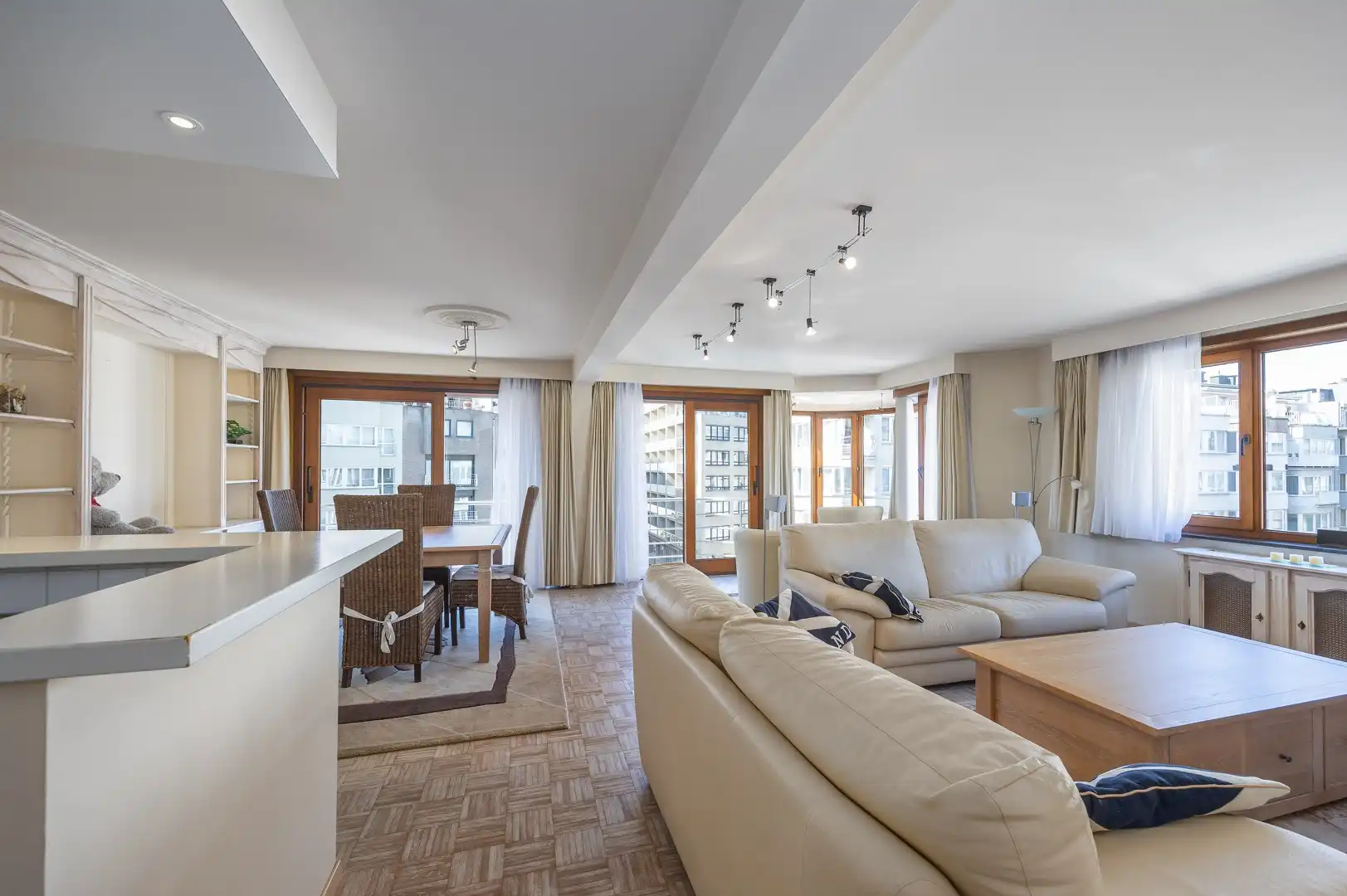 Appartement te koop foto 2