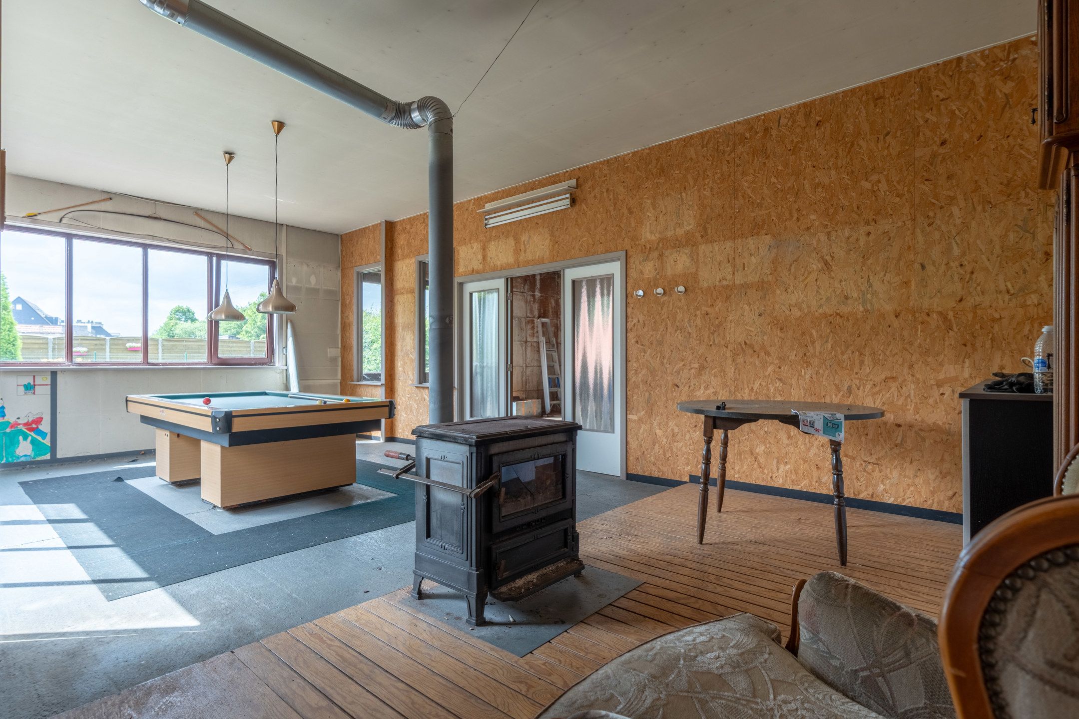 Ruime, te renoveren woning met vergund magazijn te Beerse foto 31