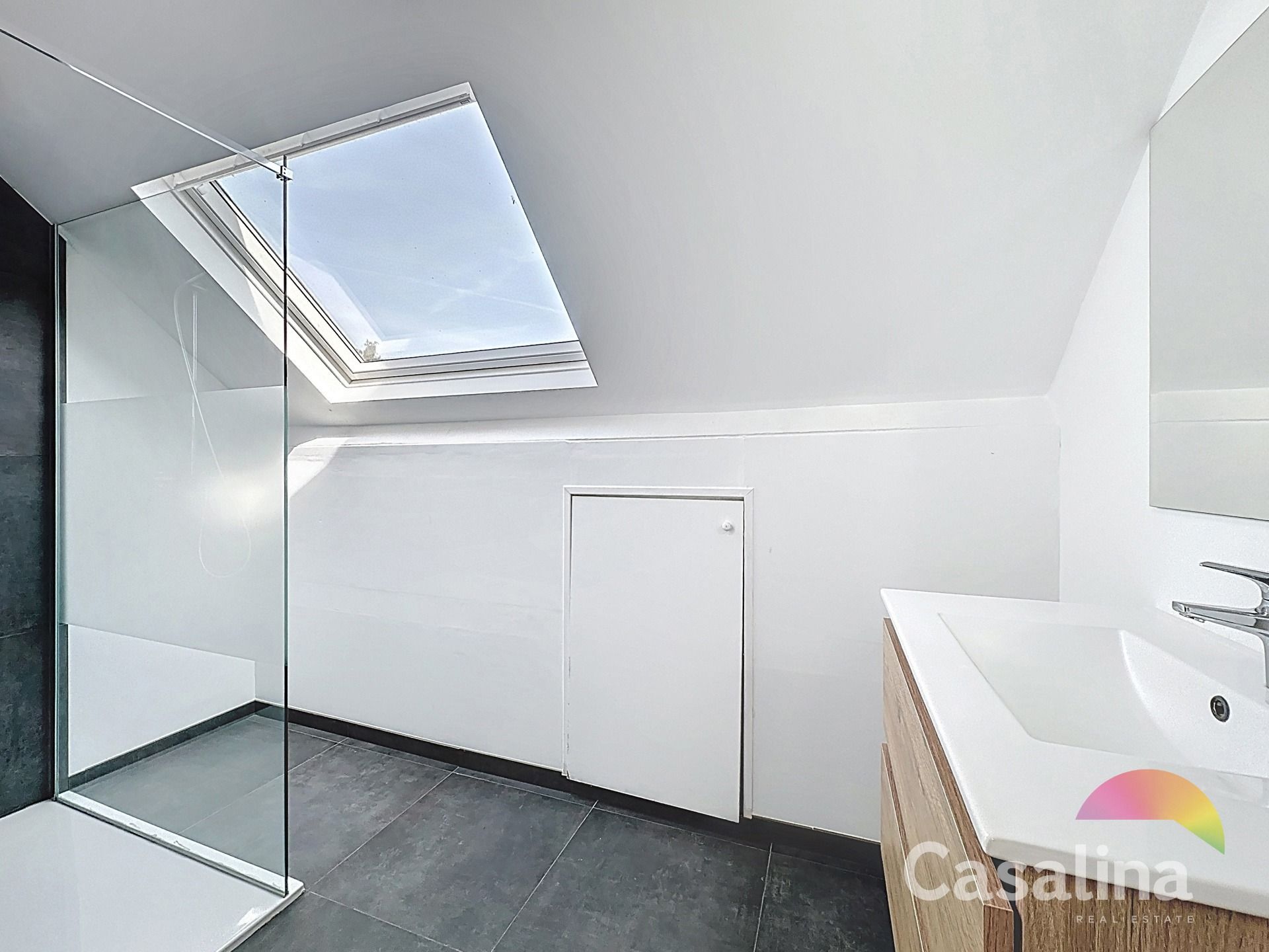 Huis gelegen in een rustige omgeving. foto 18