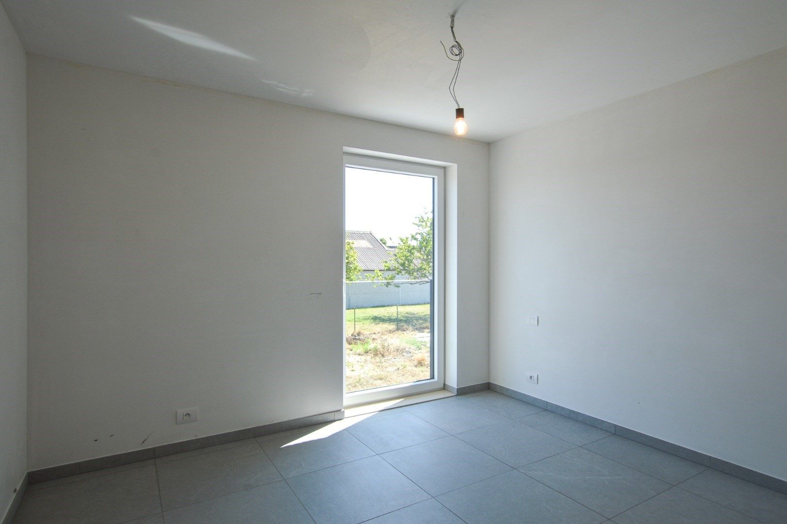 Nieuwbouwwoning met 3 slaapkamers te huur  foto 14