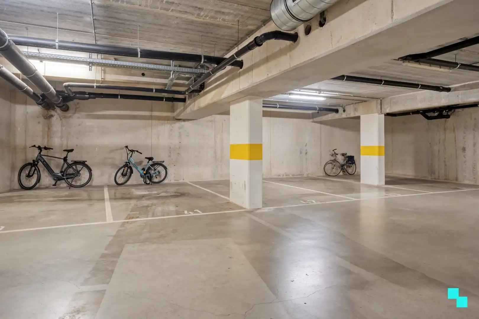 Gelijkvloerse, karaktervolle loft op voormalige brouwerijsite te Brugge foto 34