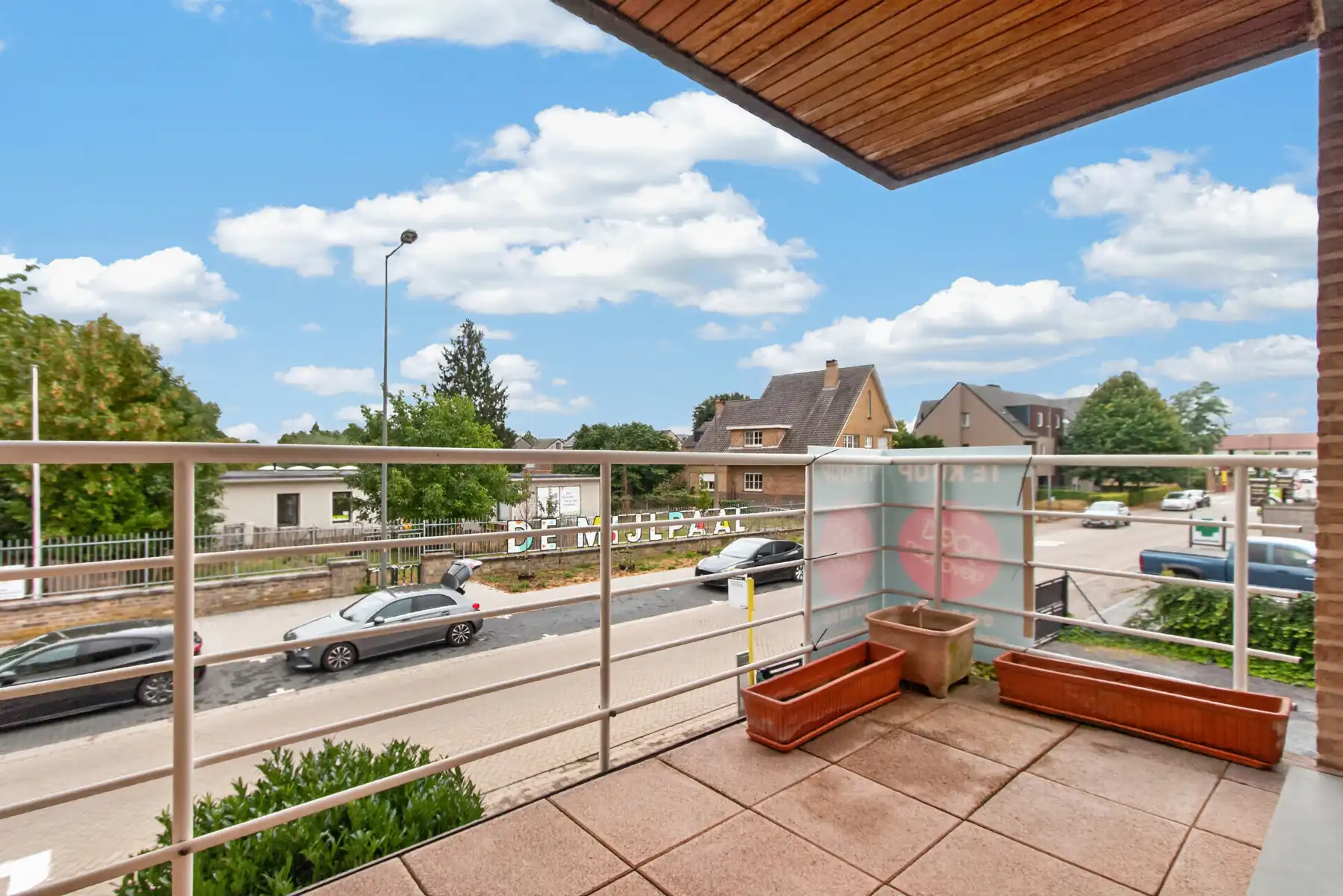 APP + 2 SLK + 2 TERRASSEN + GARAGEBOX VOOR 2 WAGENS foto 6