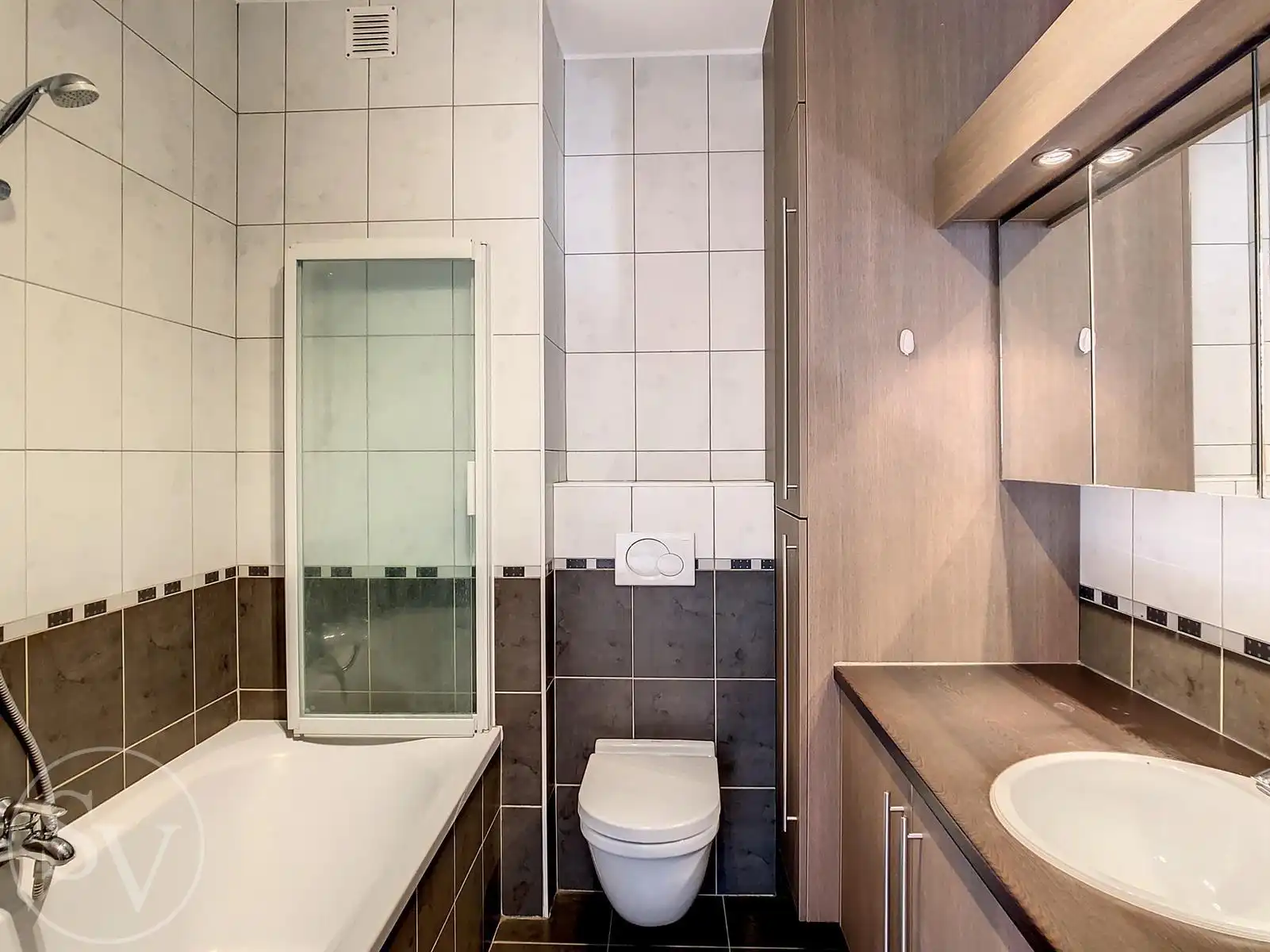 Appartement te huur foto 11