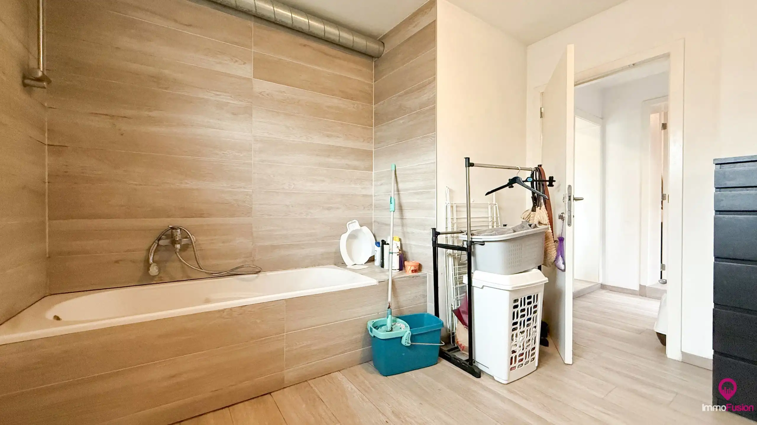 Instapklaar gelijkvloers appartement in Heusden! foto 23