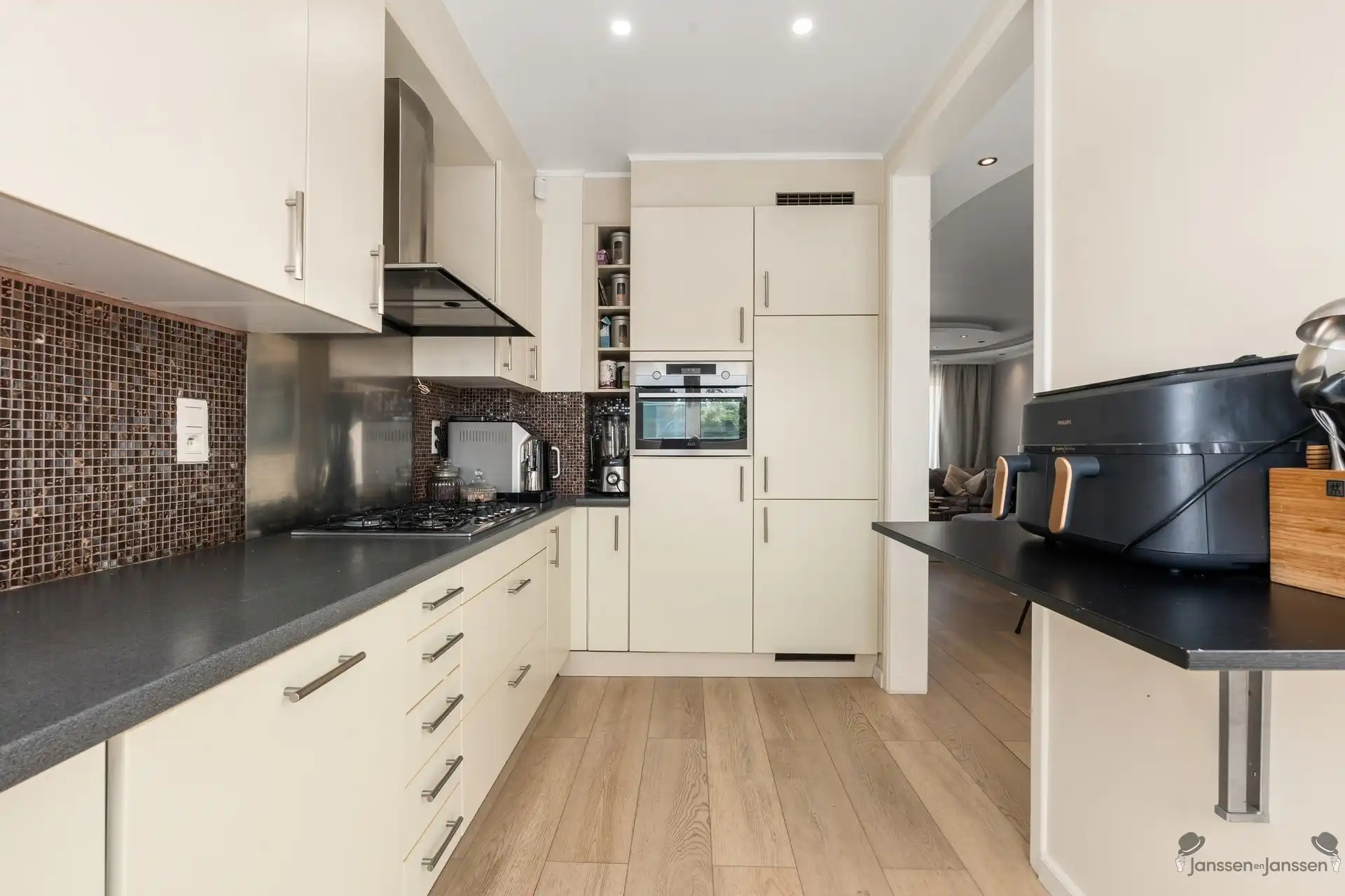 Instapklare bel-etage met 3 à 5 slpk's in Ekeren foto 10