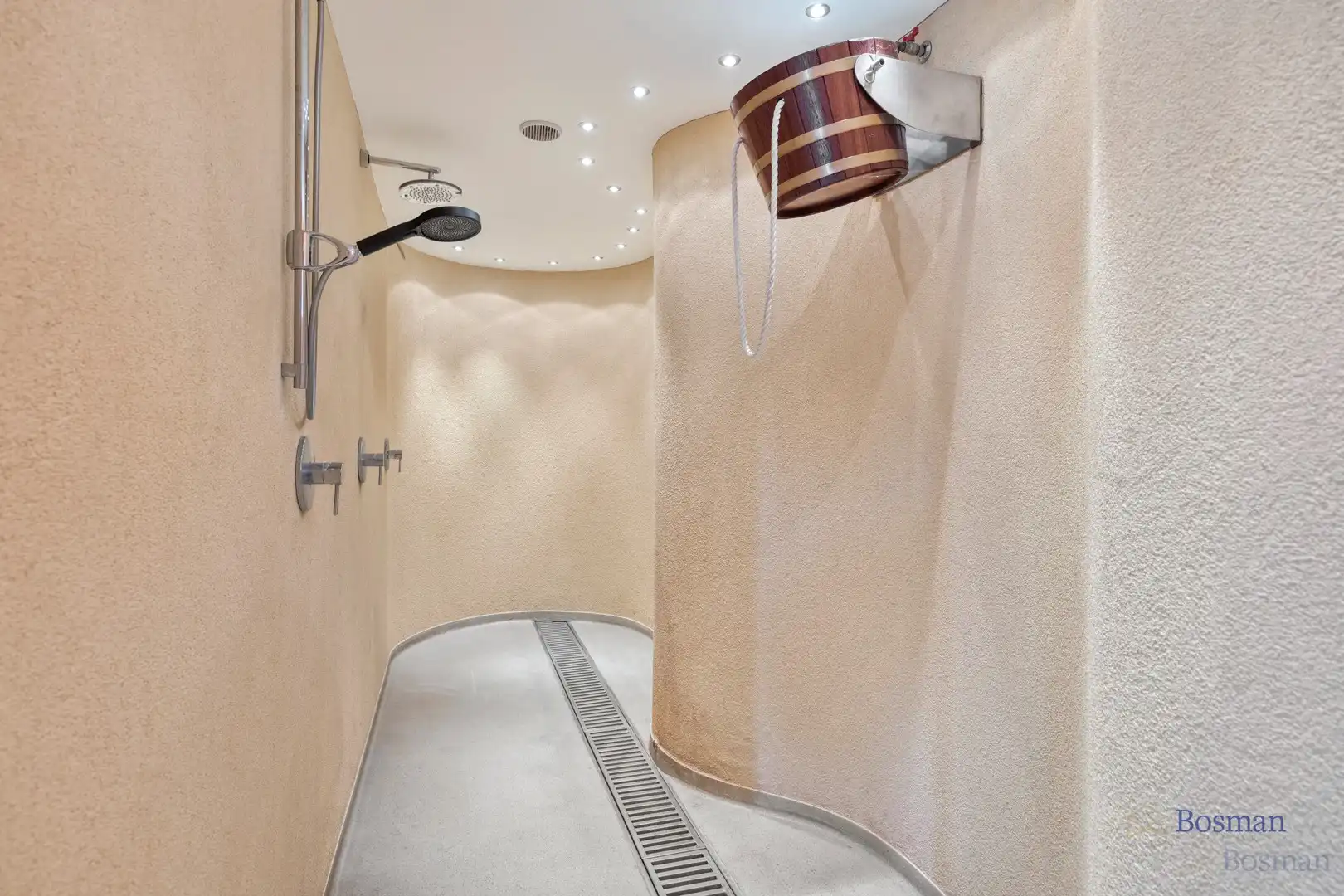 Handelspand met woonst (315m²) te koop in Ham foto 16