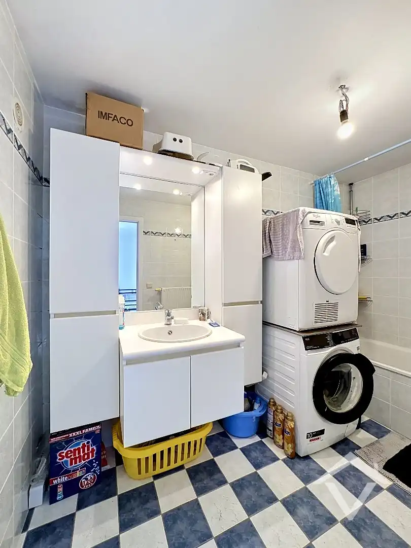 Instapklaar appartement met 4 slaapkamers en 2 badkamers in centrum Gistel foto 17